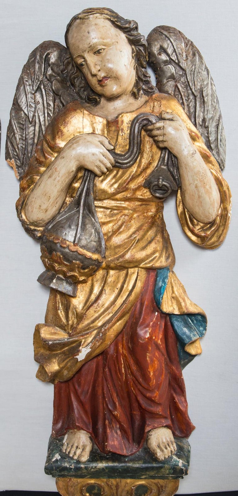 European Early Pair of Polychromed Carved Wood Angels For Sale