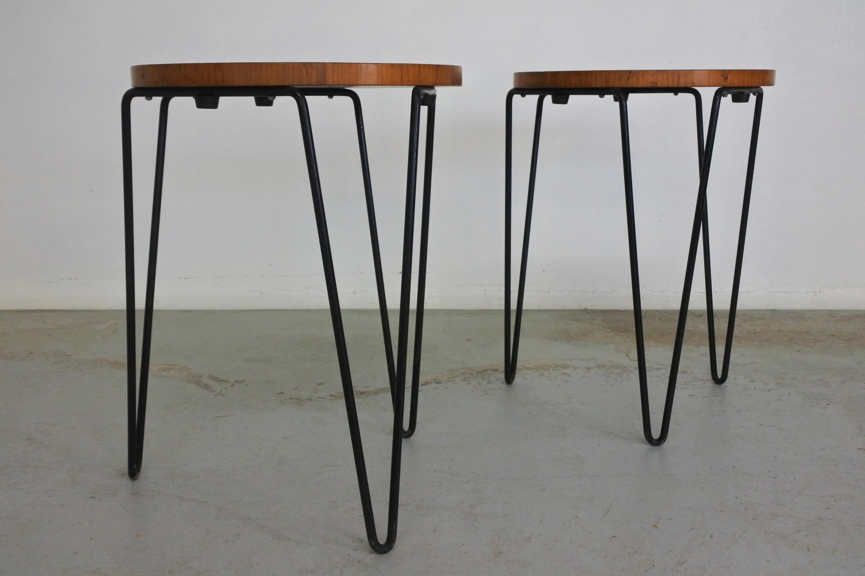 Early Pair of Stackable Stools Model 75 by Florence Knoll, 1950s 2