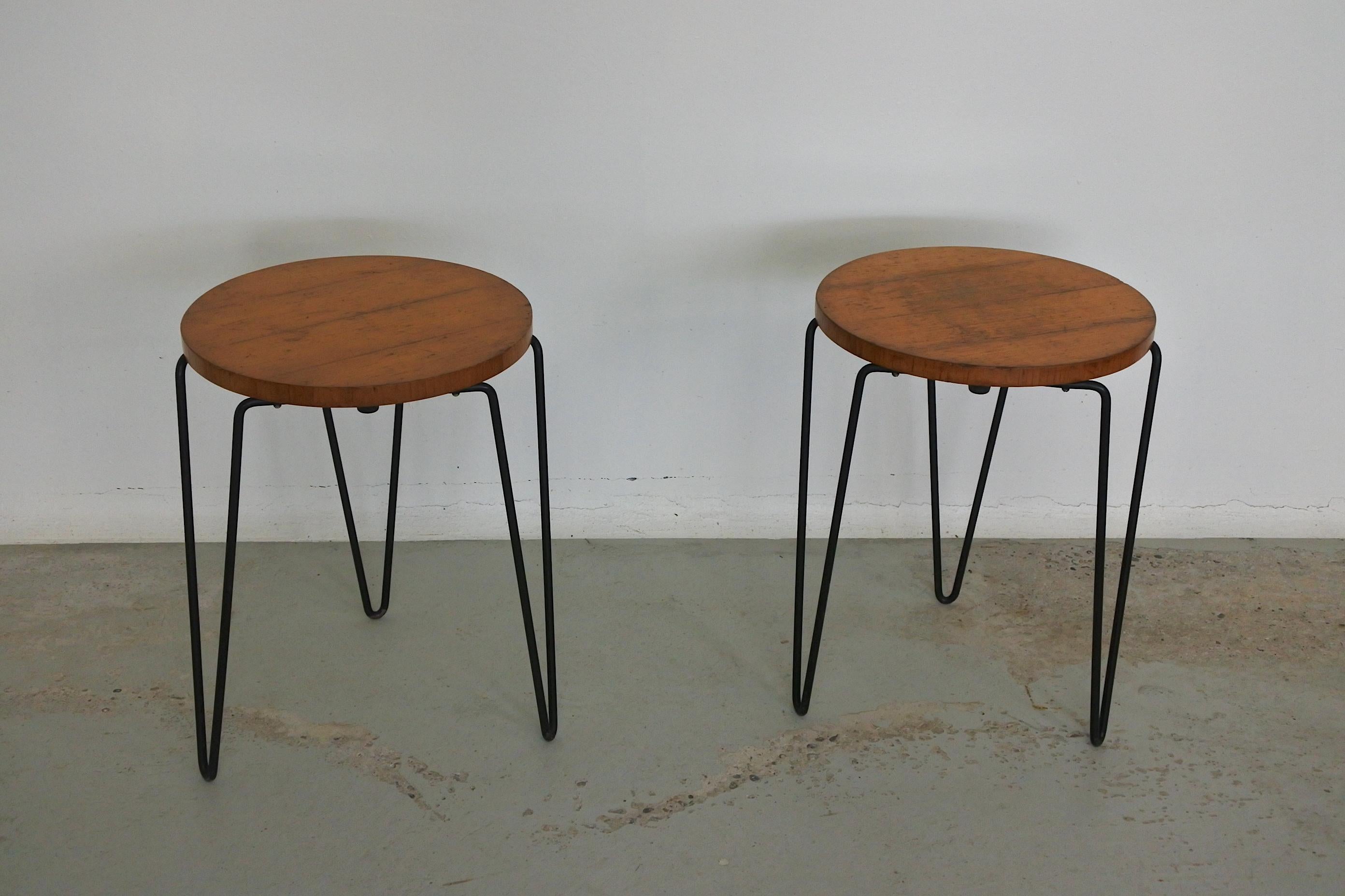 Early Pair of Stackable Stools Model 75 by Florence Knoll, 1950s 3