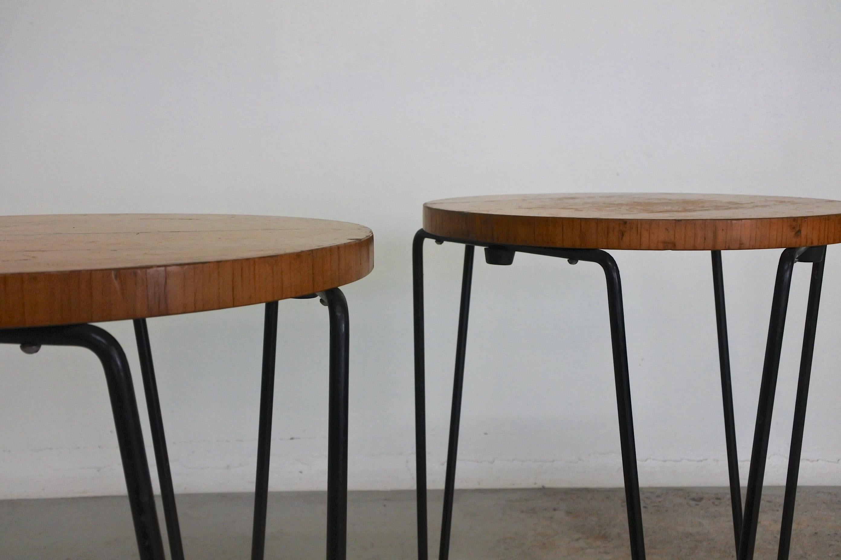 Early Pair of Stackable Stools Model 75 by Florence Knoll, 1950s 7