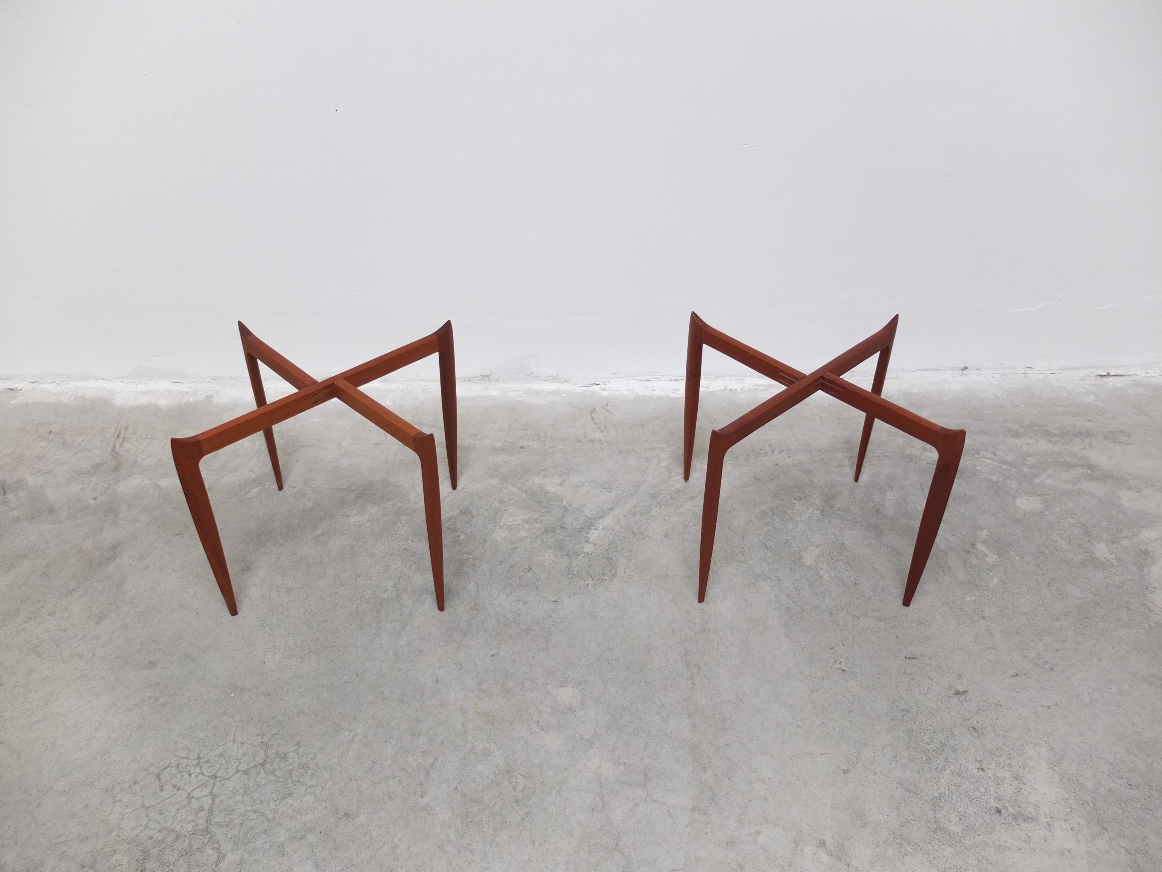 Early Pair of Tray Tables in Teak by Willumsen & Engholm for Fritz Hansen, 1958 For Sale 10