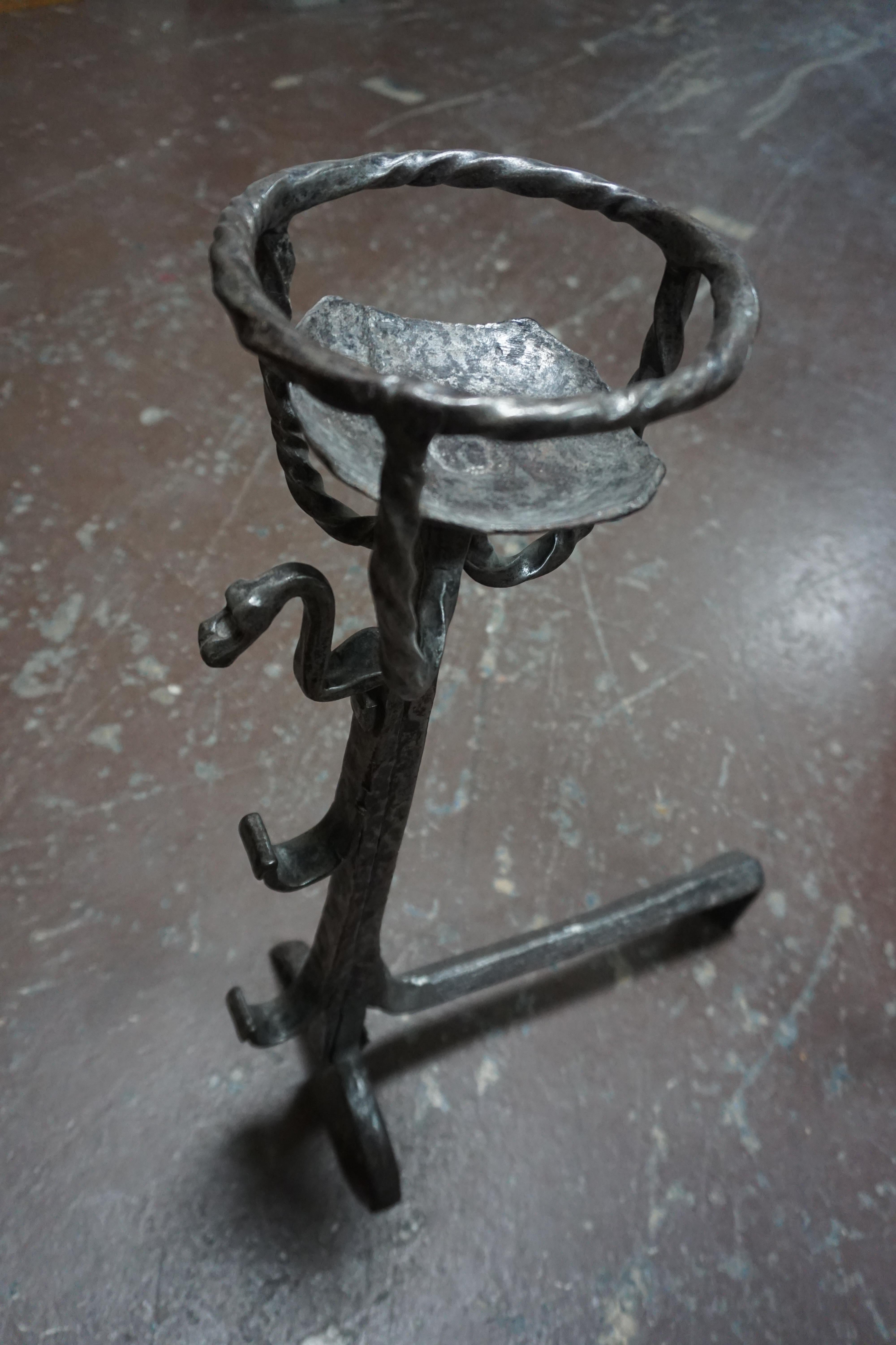 Early Pair of Wrought-Iron Chenets In Good Condition In Dallas, TX