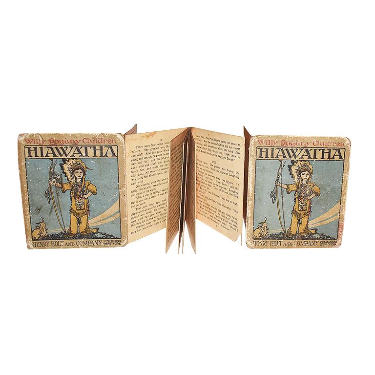American Classical Early Panorama Children’s Book Hiawatha Illustrated by Willy Pogany London 1914 For Sale