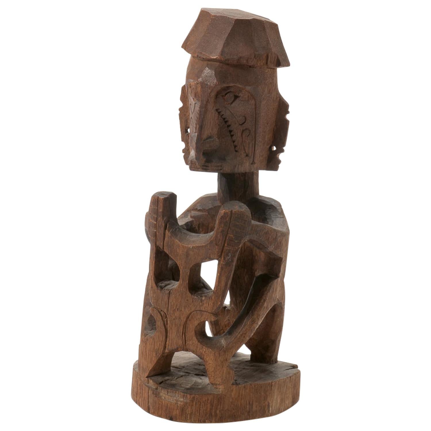 Early Papua Korwar Statue, Collection of Missionary Starrenburg, Collected 1909 For Sale