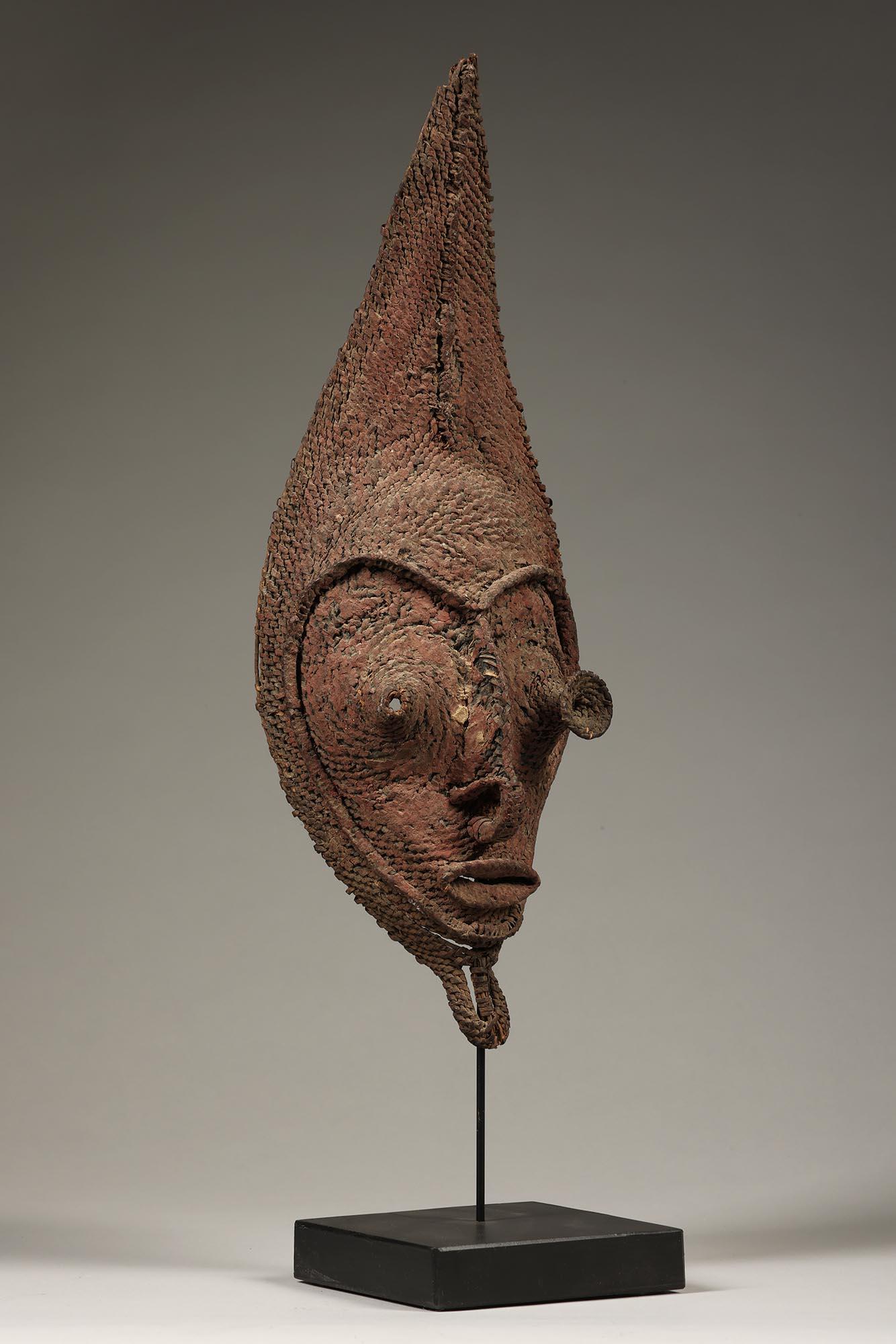 Hand-Crafted Early Papua New Guinea Sepik Woven Raffia Talipun Mask Red Pigments ex Hamson For Sale