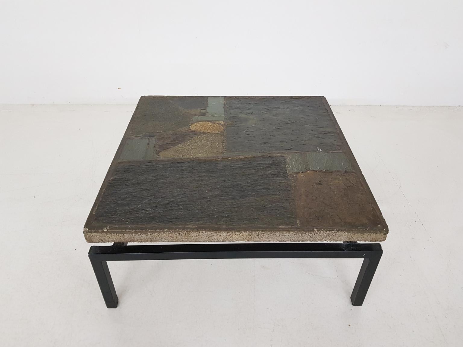 Mid-Century Modern Table basse en mosaïque de pierre de Paul Kingma, design et art néerlandais, 1963 en vente