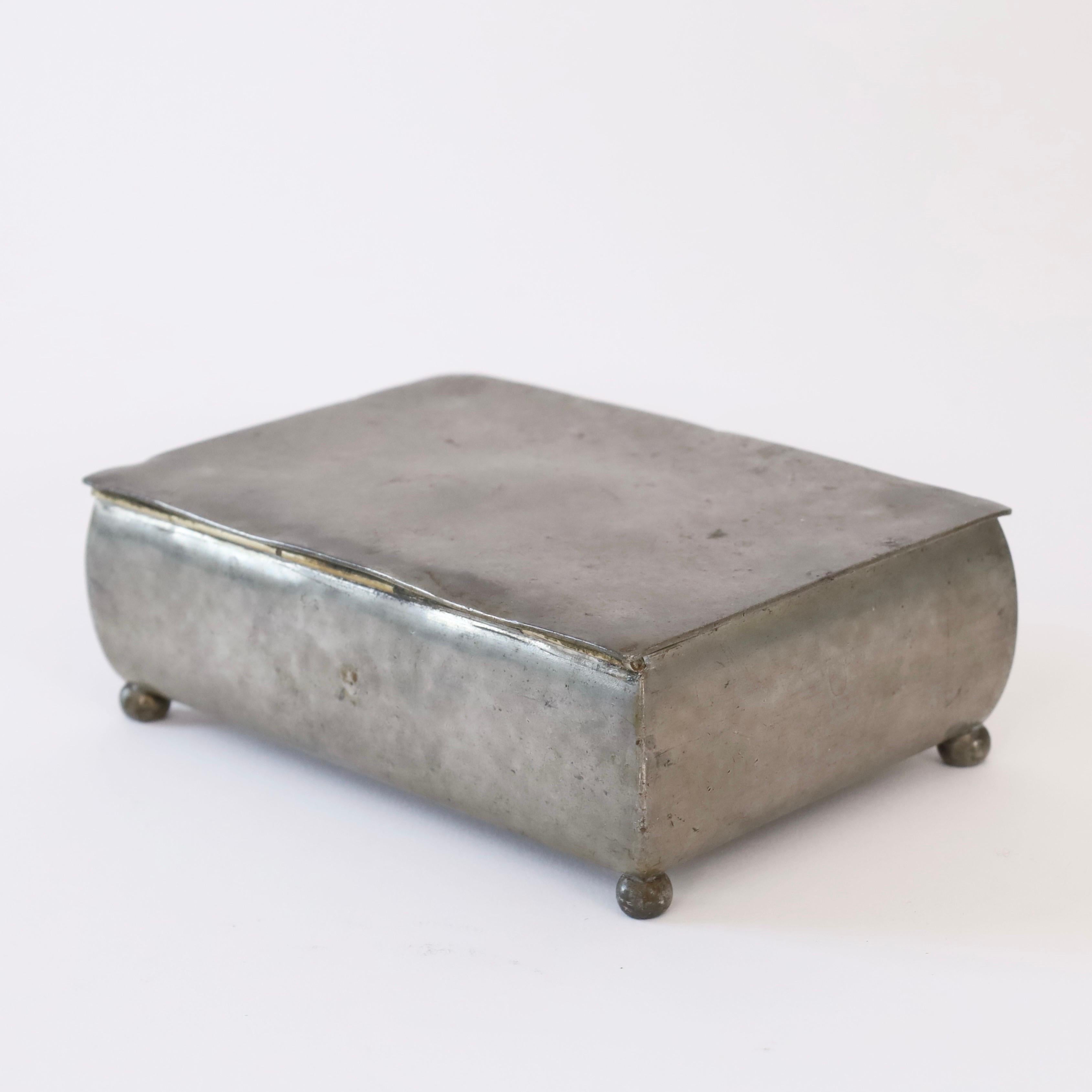 Early Pewter box by Just Andersen, 1920s, Denmark For Sale 6
