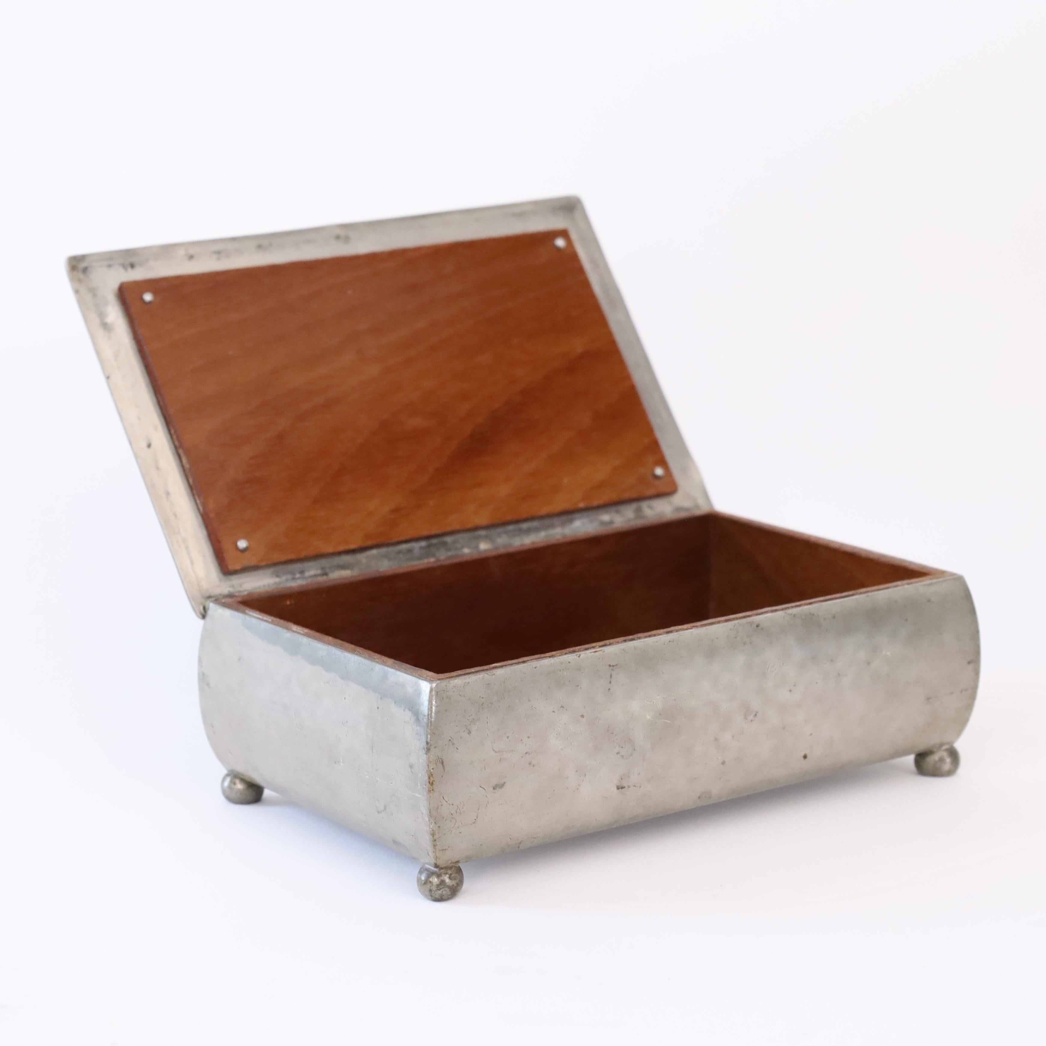 Early Pewter box by Just Andersen, 1920s, Denmark For Sale 4