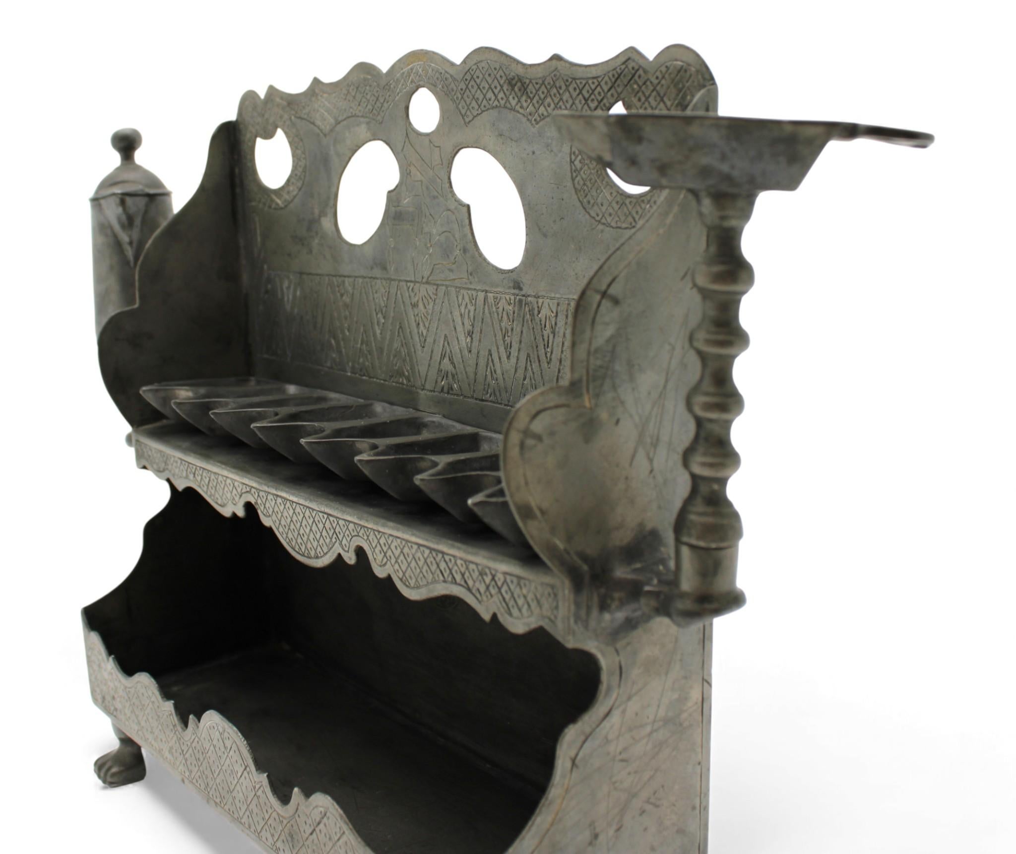 Lampe de Hanoukka en étain, Allemagne, 1732 en vente 1