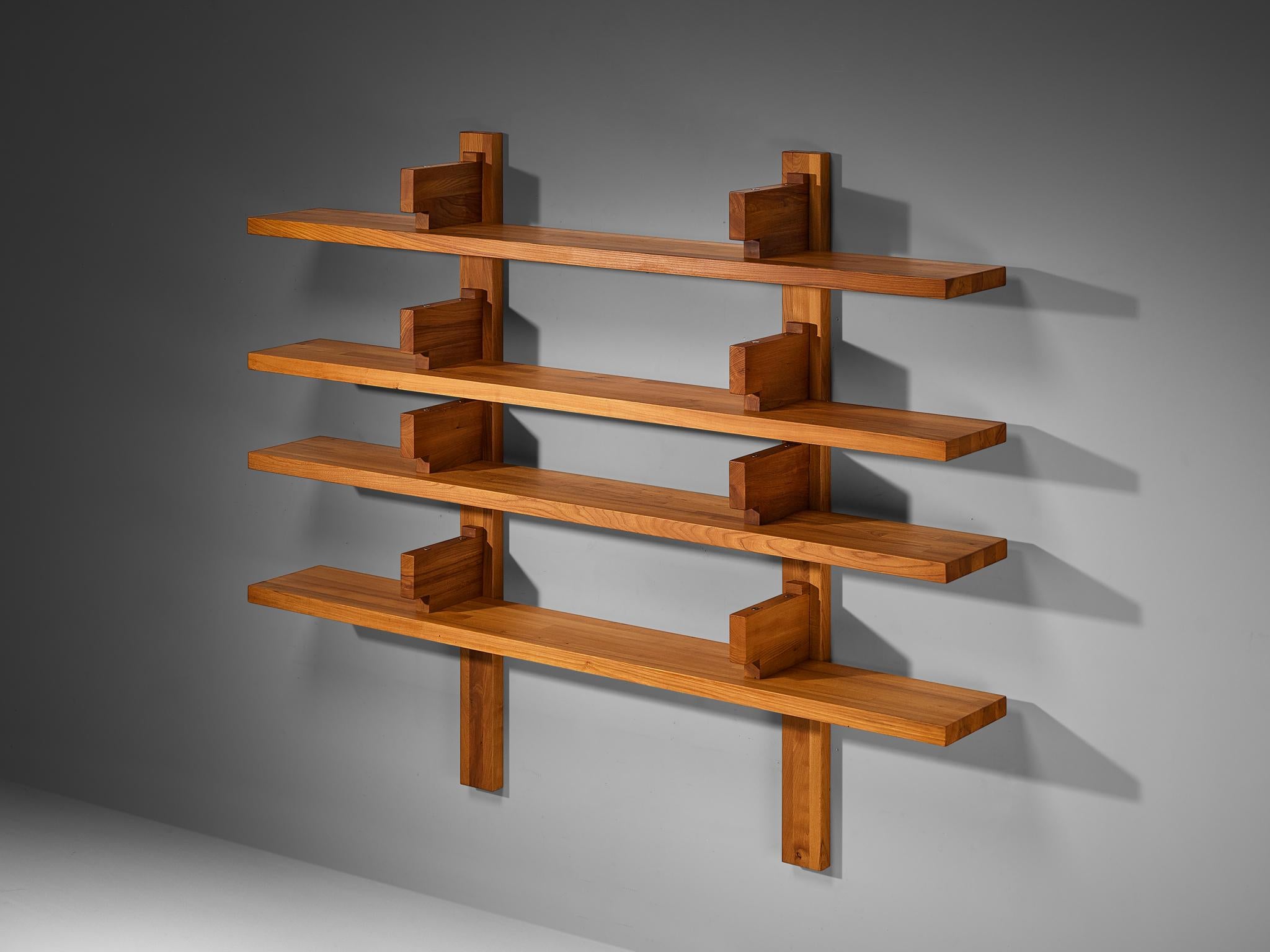 Pierre Chapo, 'bibliothèque' wall unit 2M26 version, model 'B17', elm, France, 1960s

This is a rare and large model 'B17' wall unit designed by Pierre Chapo. It is the largest version of this quintessential piece by Chapo. The shelving system was