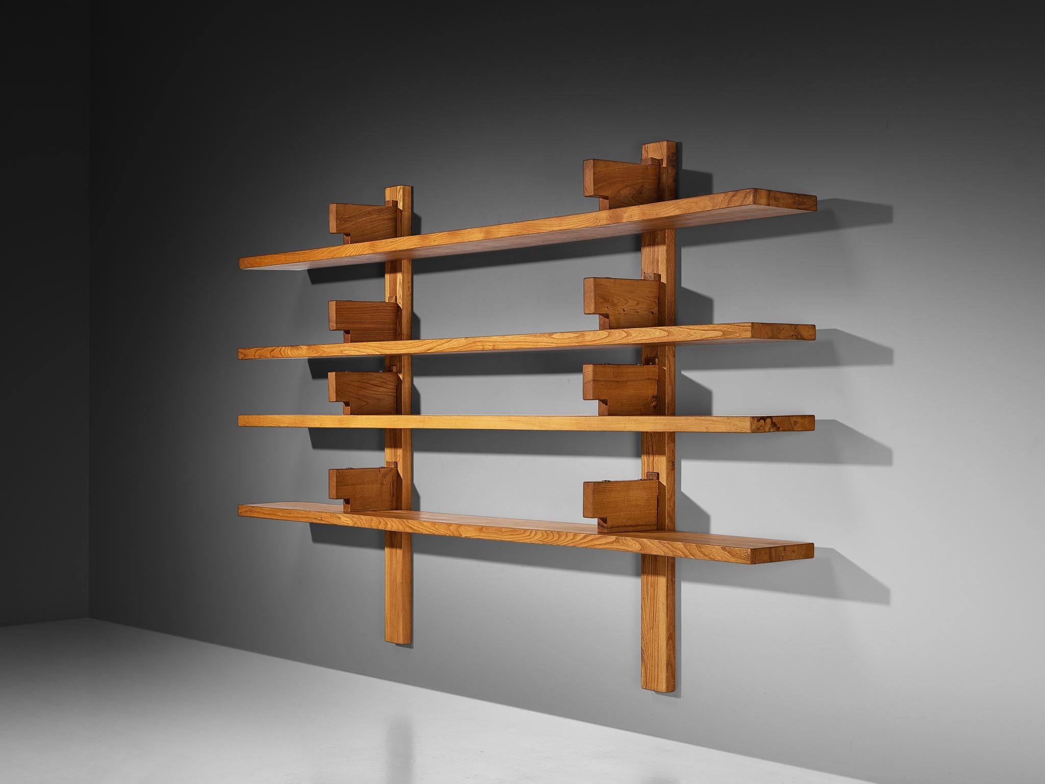 Metà XX secolo Early Pierre Chapo 'B17C' Bibliothèque in Solid Elm 283 cm / 111.42 in. in vendita