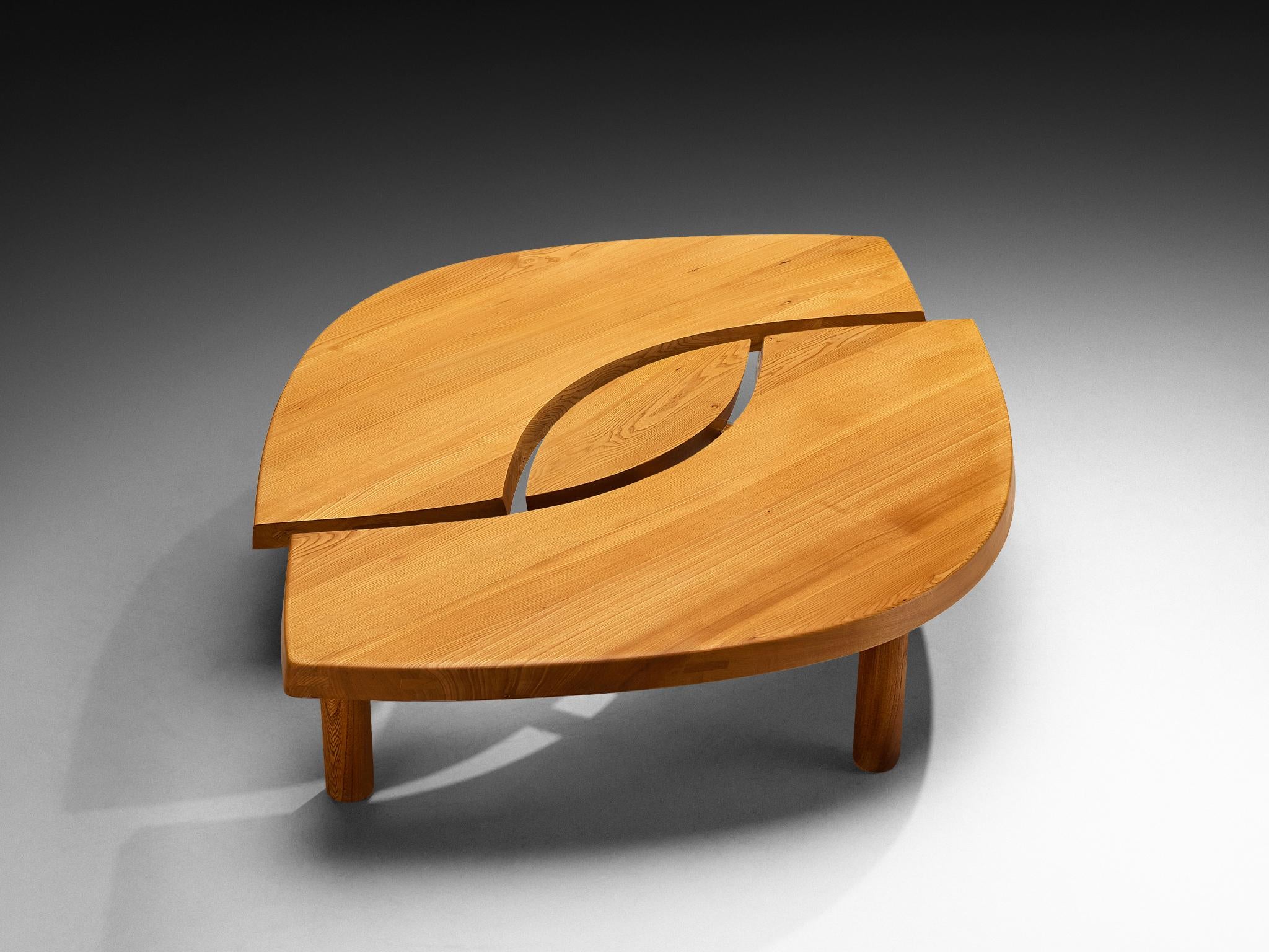 Pierre Chapo, 'L'oeil' coffee table, model 'T22C', solid elm, France, design ca. 1972 

This coffee table is an early edition designed by the French designer and master woodworker Pierre Chapo (1927-1987), known for his hallmark use of solid elmwood