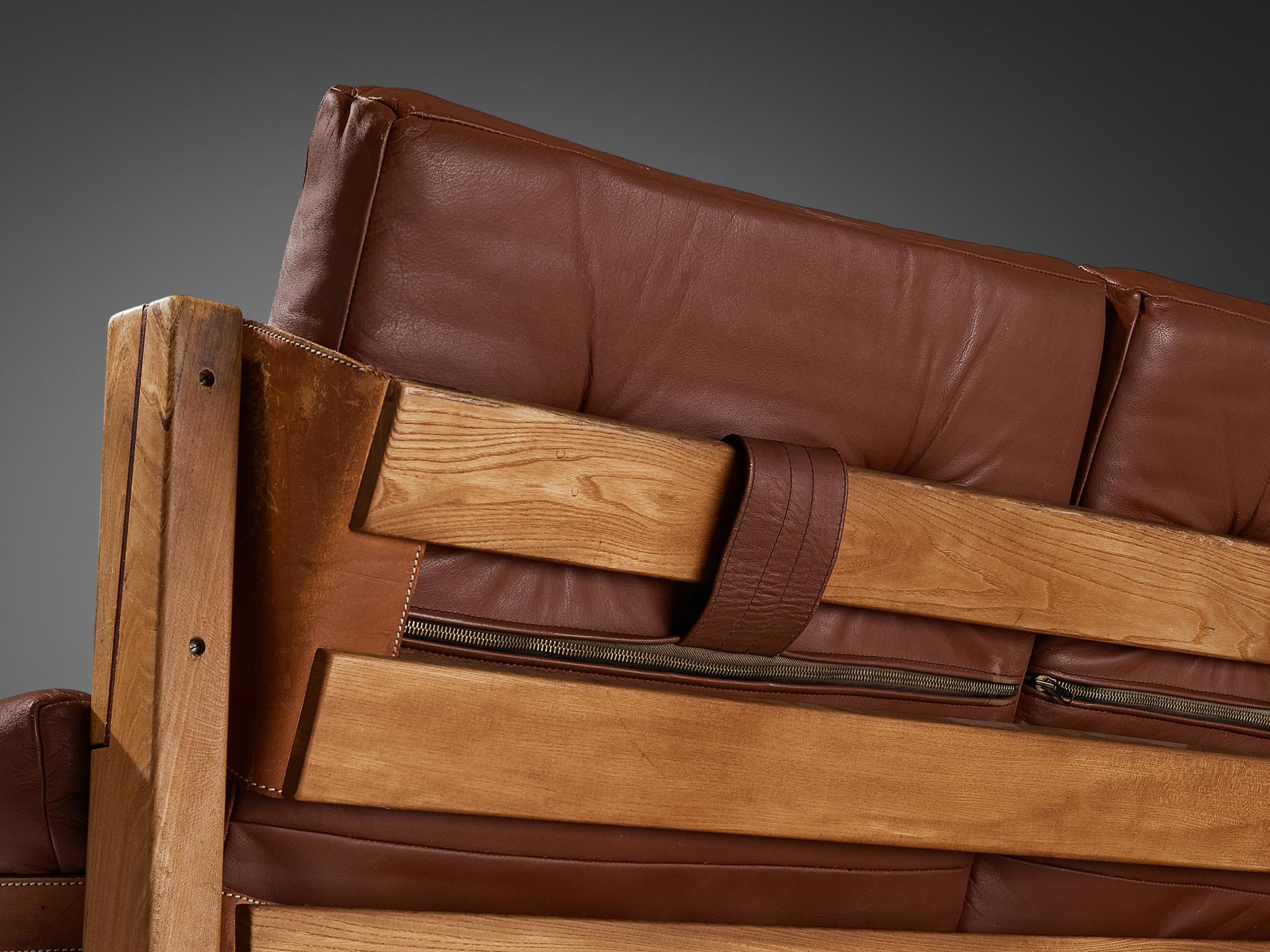 Canapé d'époque Pierre Chapo 'S22' en orme et cuir Brown en vente 2