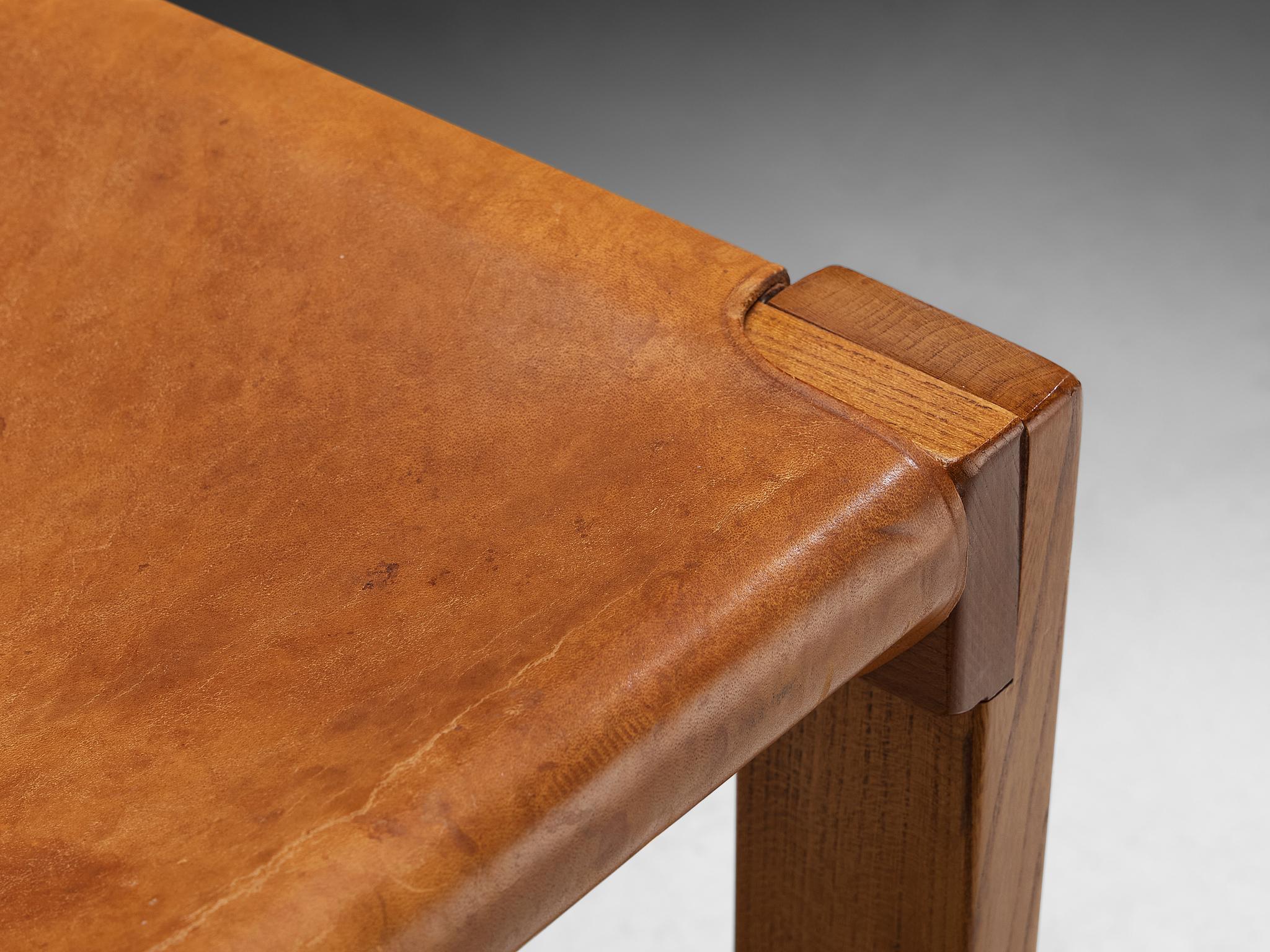 Early Pierre Chapo 'S24' Set of Six Dining Chairs in Cognac Leather and Elm in vendita 4