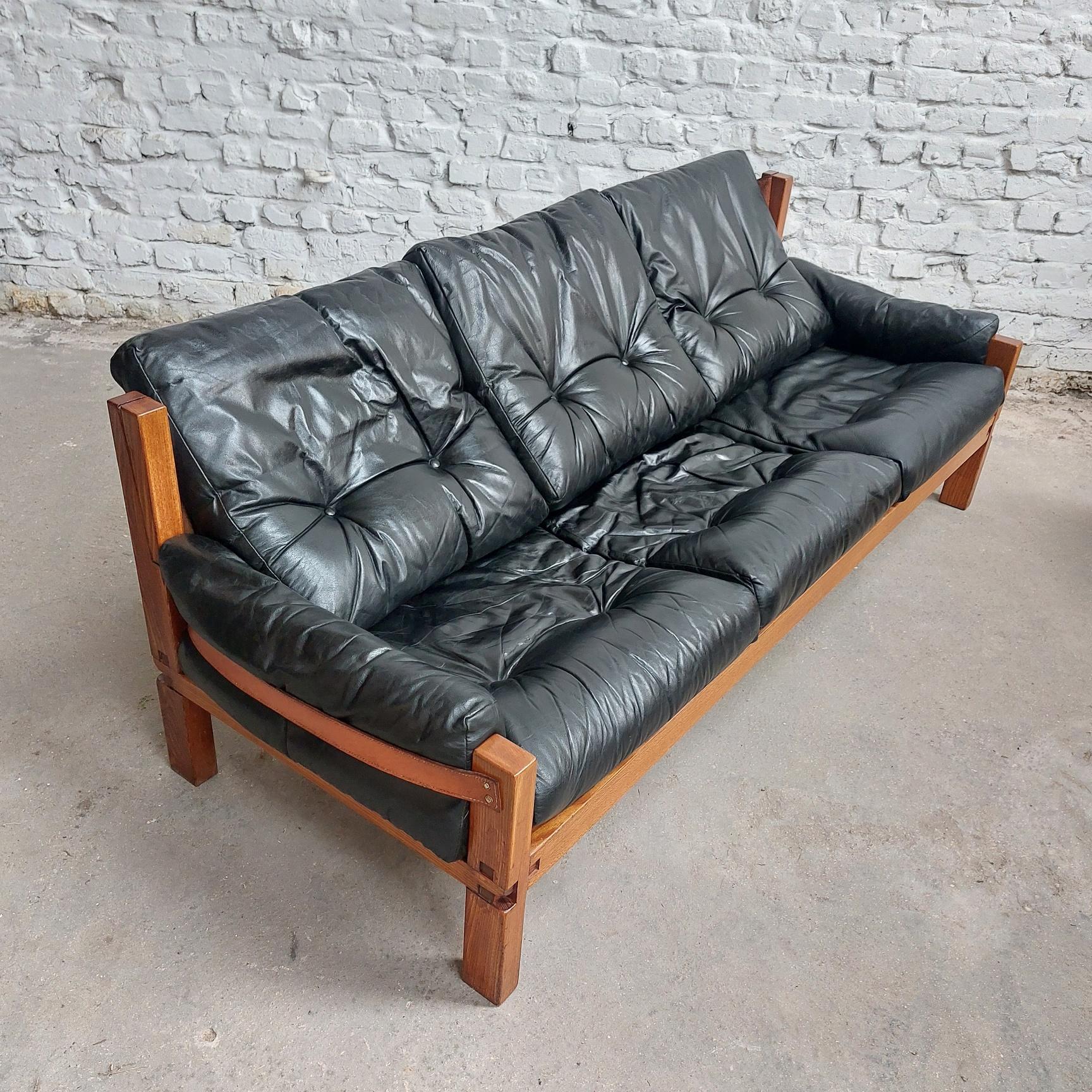 Frühes Pierre Chapo S32  3-Sitzer-Sofa aus schwarzem Leder und Ulmenholz, 1970er Jahre, Frankreich im Angebot 12