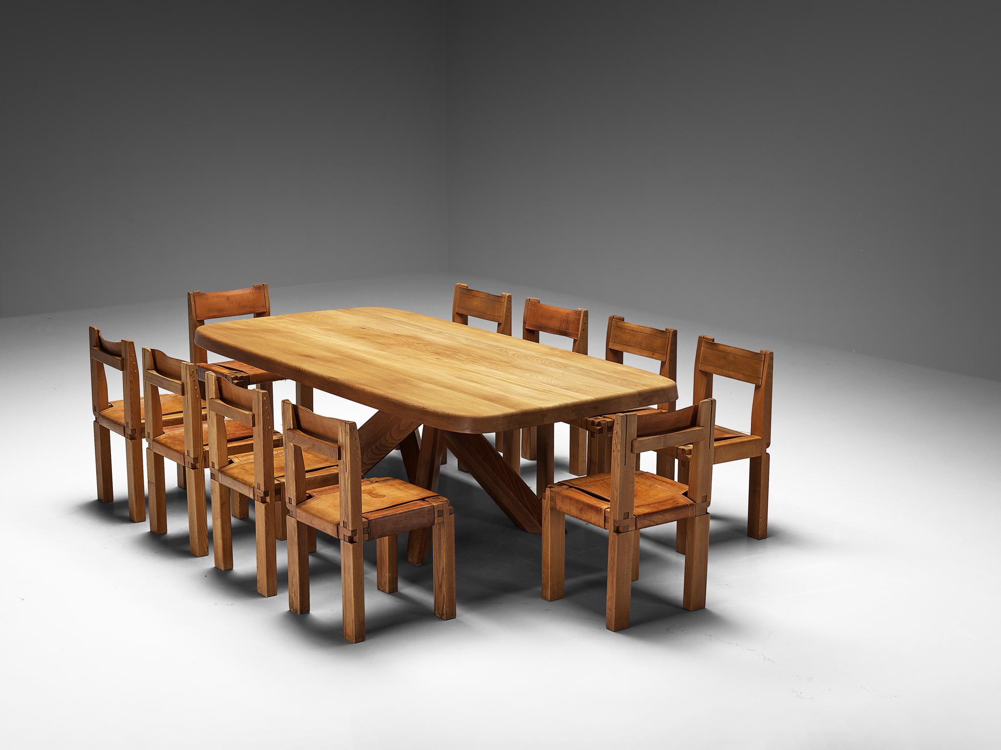 Cuir Ensemble de dix chaises de salle à manger S11 et table de salle à manger Aban de Pierre Chapo d'époque  en vente