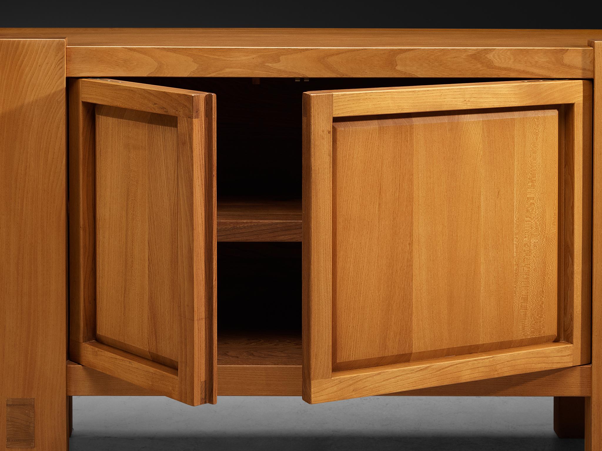 Early Pierre Chapo Sideboard 'R16' in Solid Elm Bon état - En vente à Waalwijk, NL