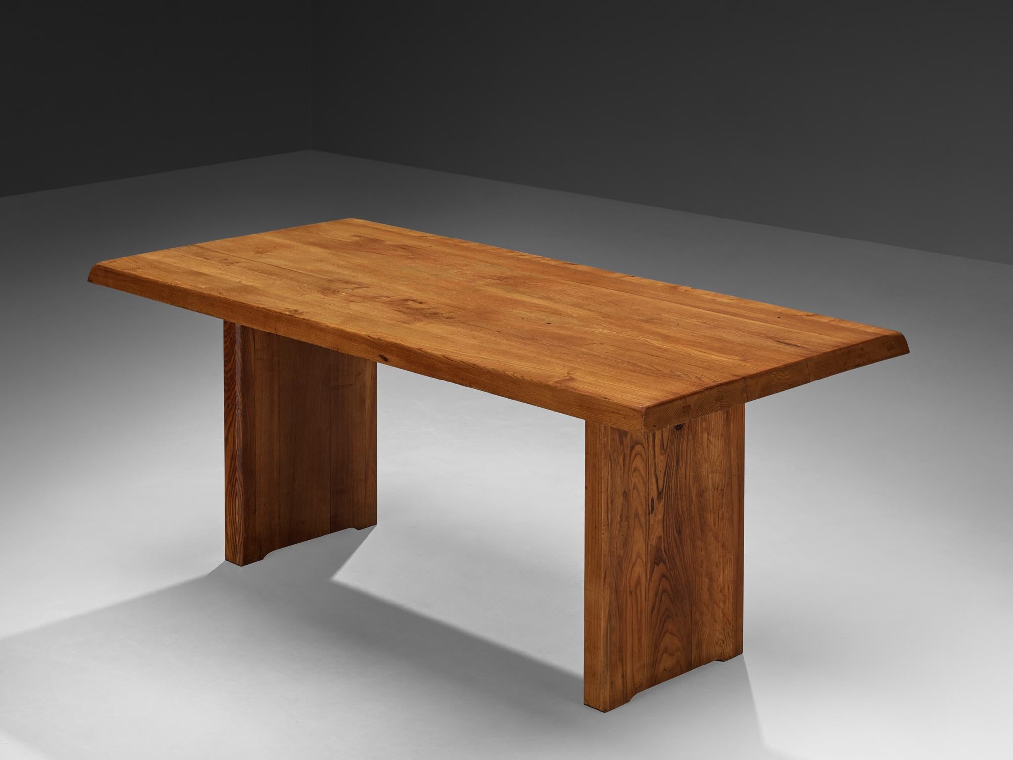 Pierre Chapo, dining table model T14C, elm, France, design 1960s

This table is one of the early editions designed by Pierre Chapo, known for his hallmark use of solid elmwood and a commitment to pure and clean design and construction principles.