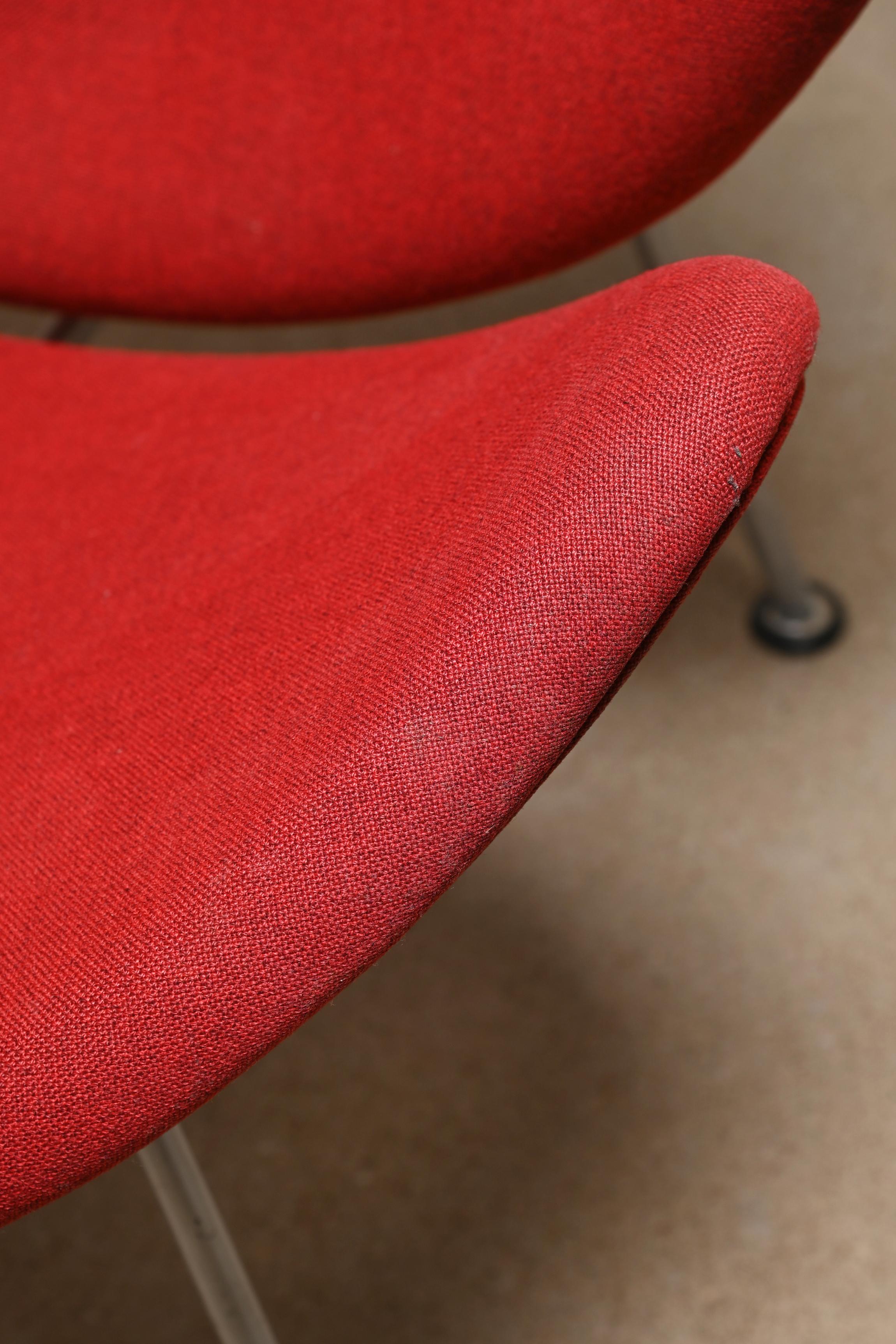 Early Pierre Paulin 'Orange Slice' Chair in Red Fabric by Artifort, Netherlands For Sale 2