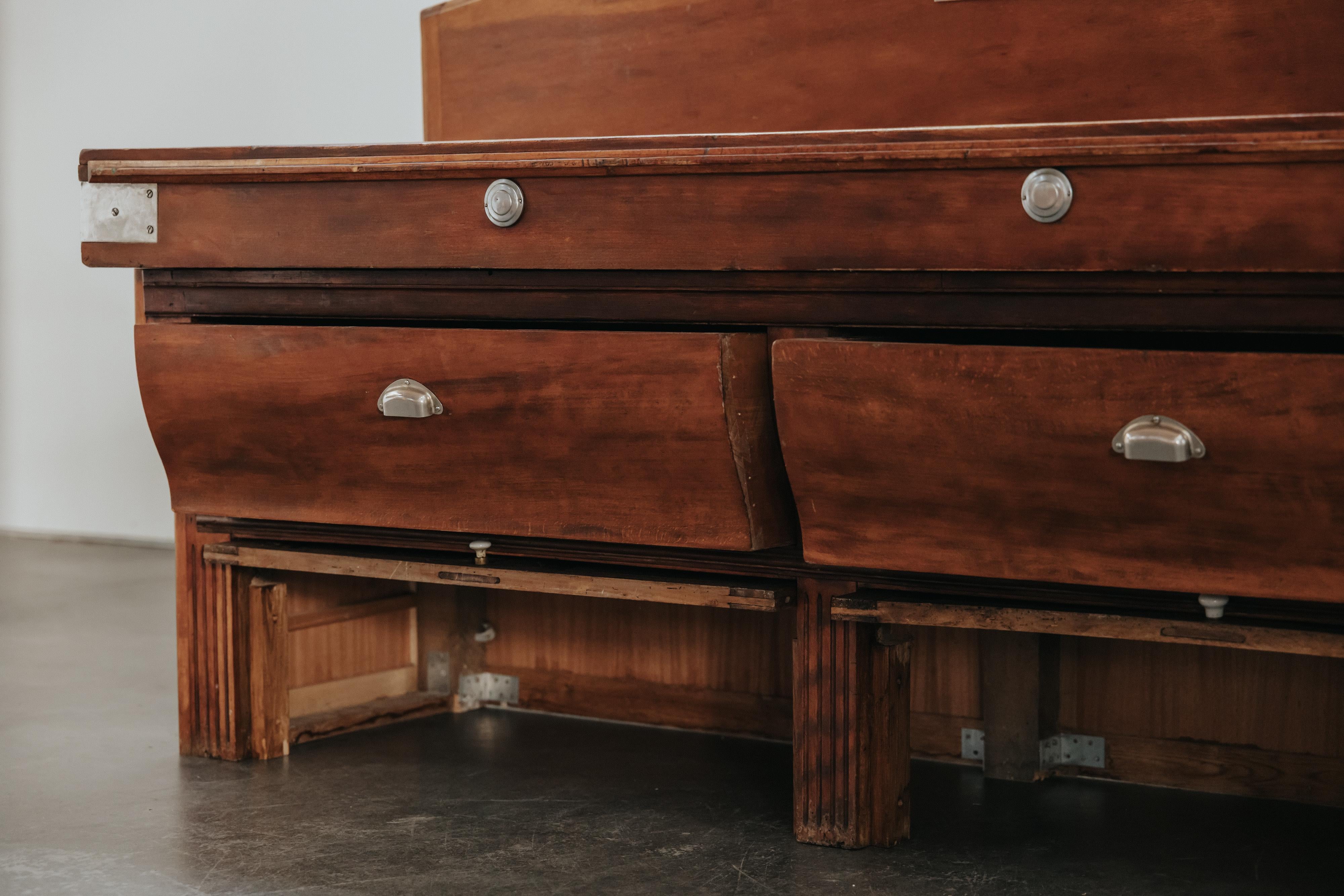 Early Pine Boucherie Table From France, Circa 1920 In Good Condition For Sale In Nashville, TN