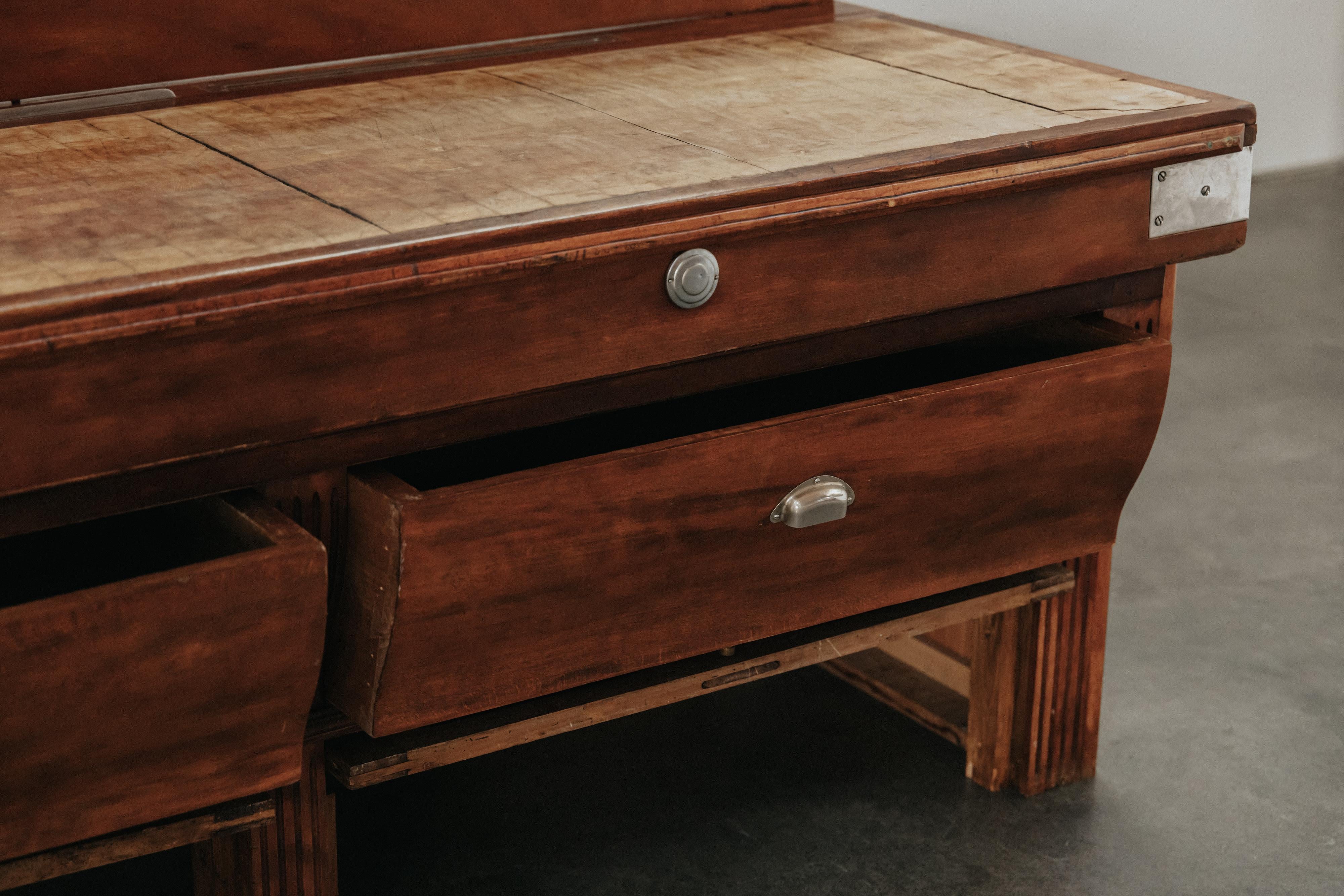 Early 20th Century Early Pine Boucherie Table From France, Circa 1920 For Sale