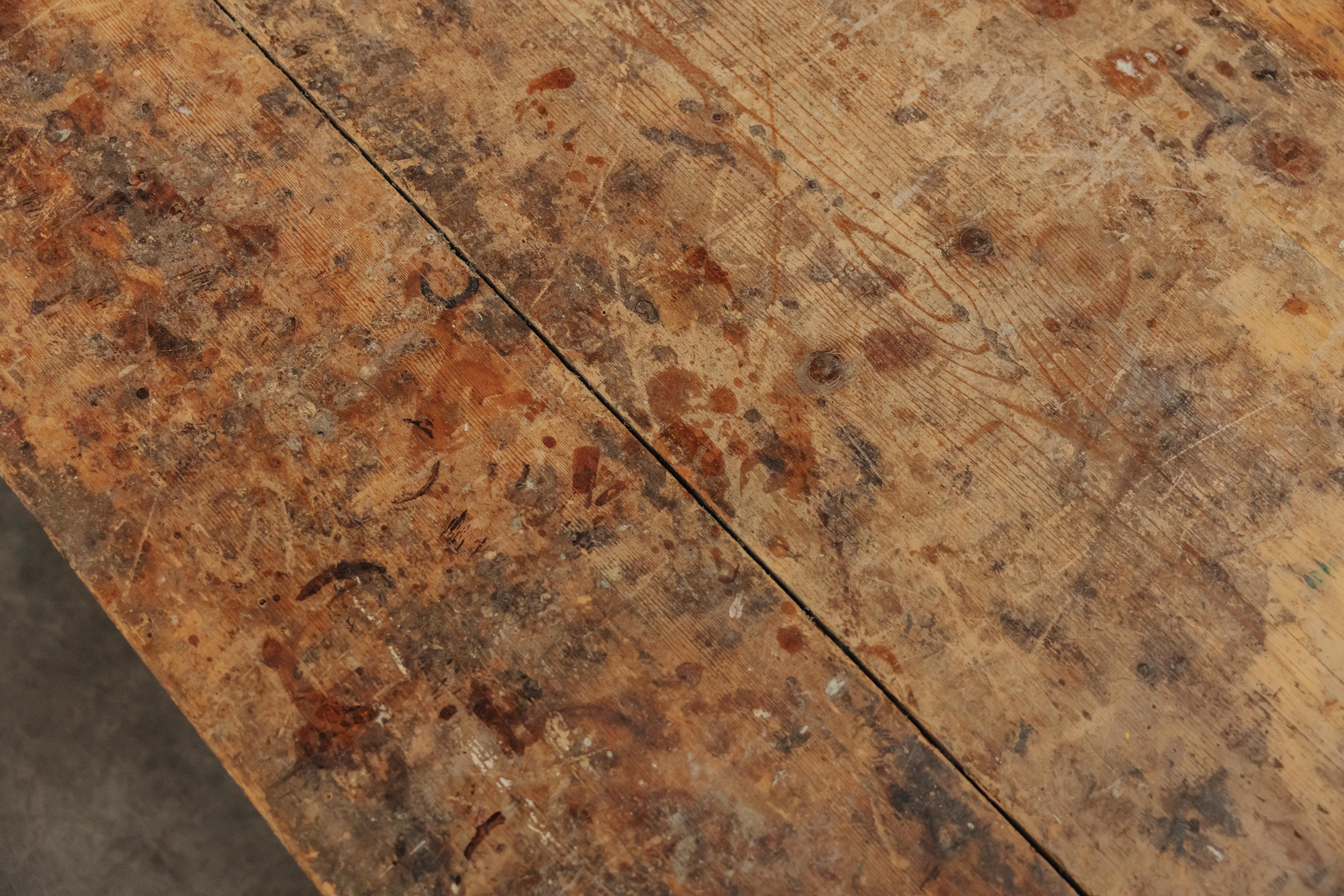 Table de salle à manger en pin d'Italie, vers 1800 en vente 2