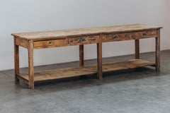 Tavolo Draper in pino proveniente dalla Francia, CIRCA 1920