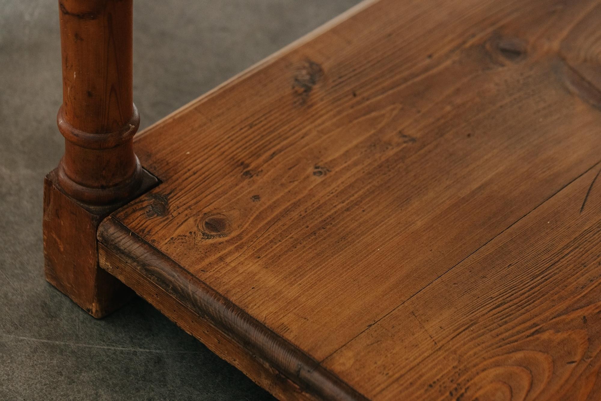 Early Pine Draper Table From France, Circa 1940 In Good Condition For Sale In Nashville, TN