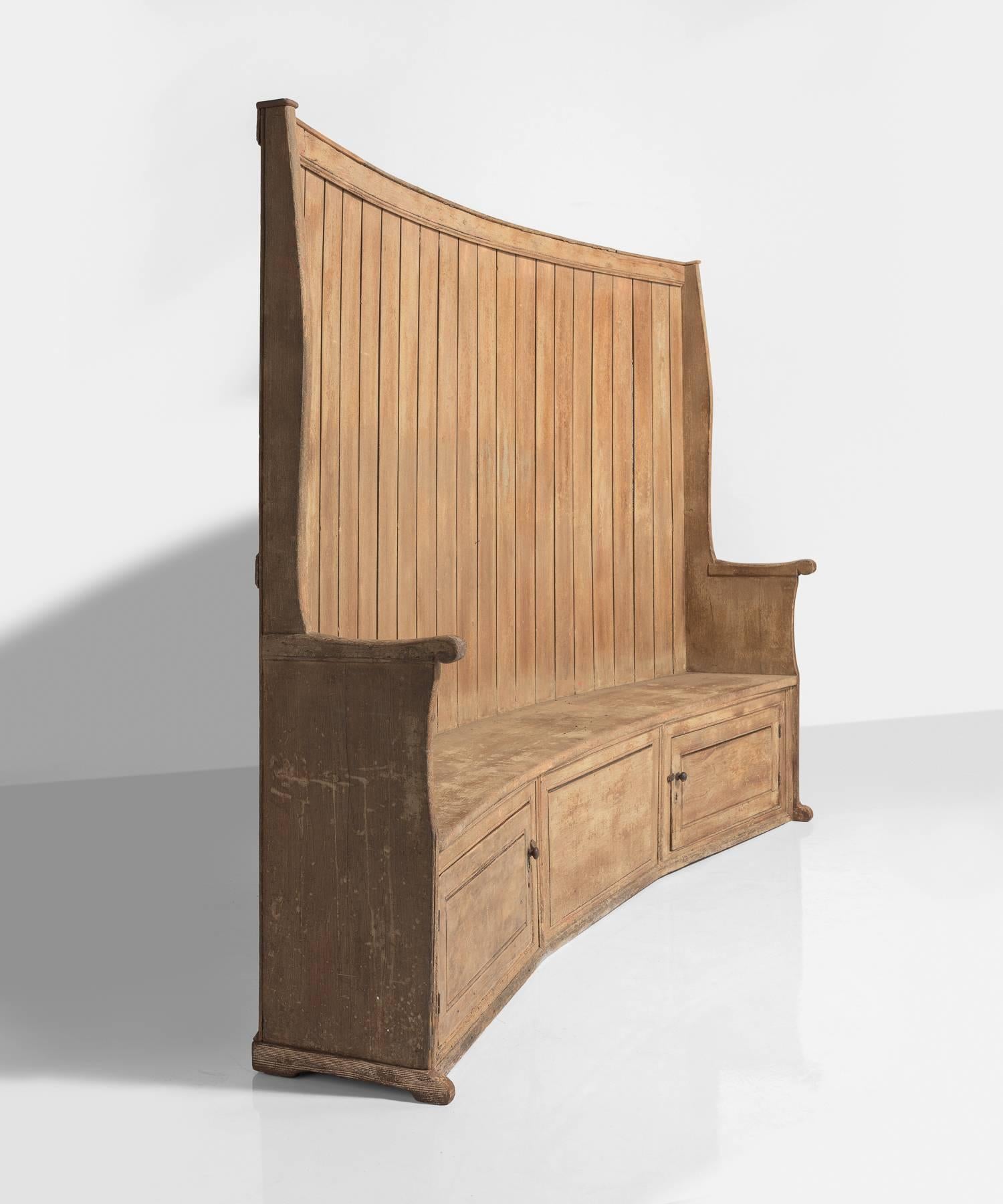 18th Century and Earlier Early Pine Settle, England, circa 1760