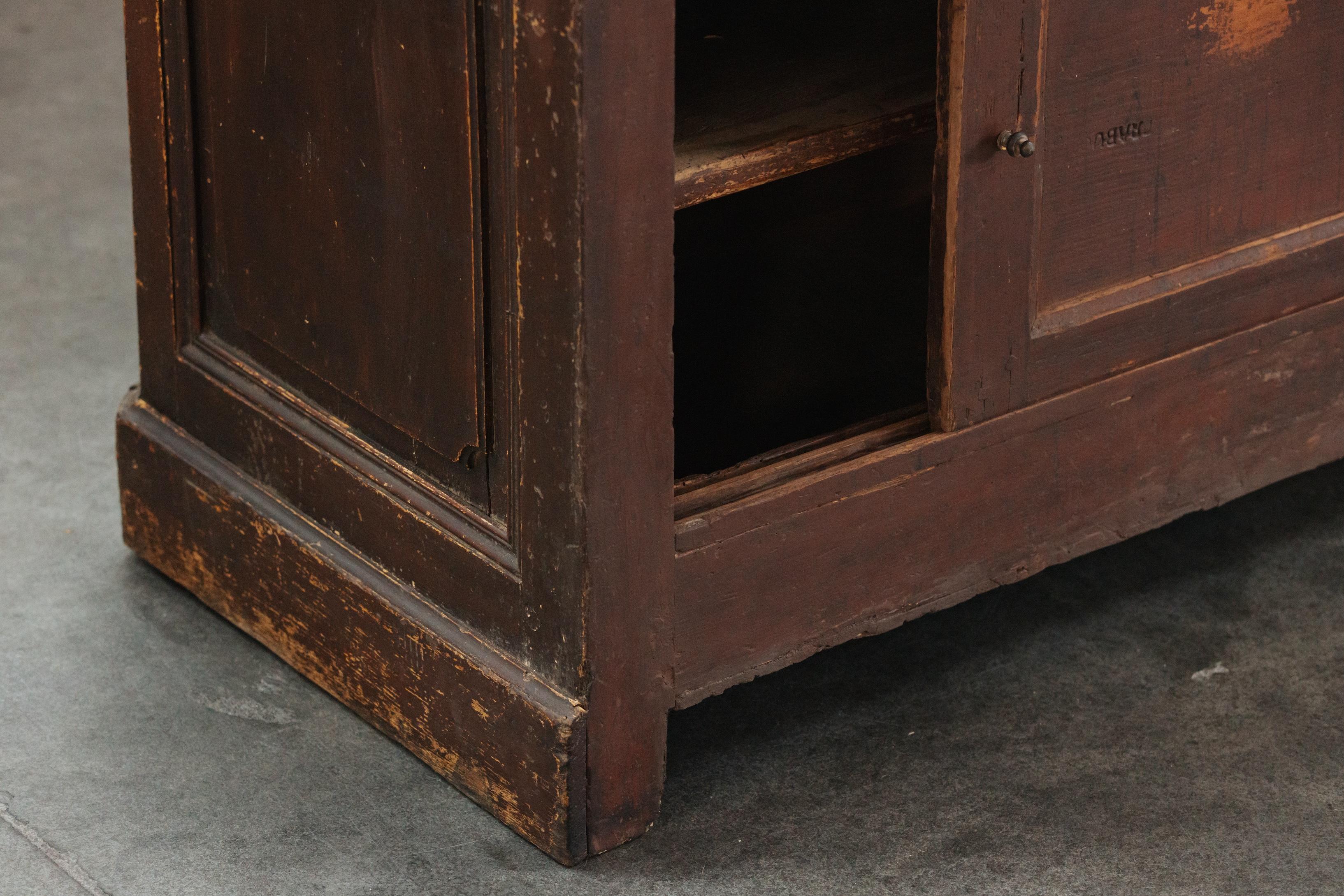 Early 20th Century Early Pine Shop Counter From France, Circa 1900 For Sale