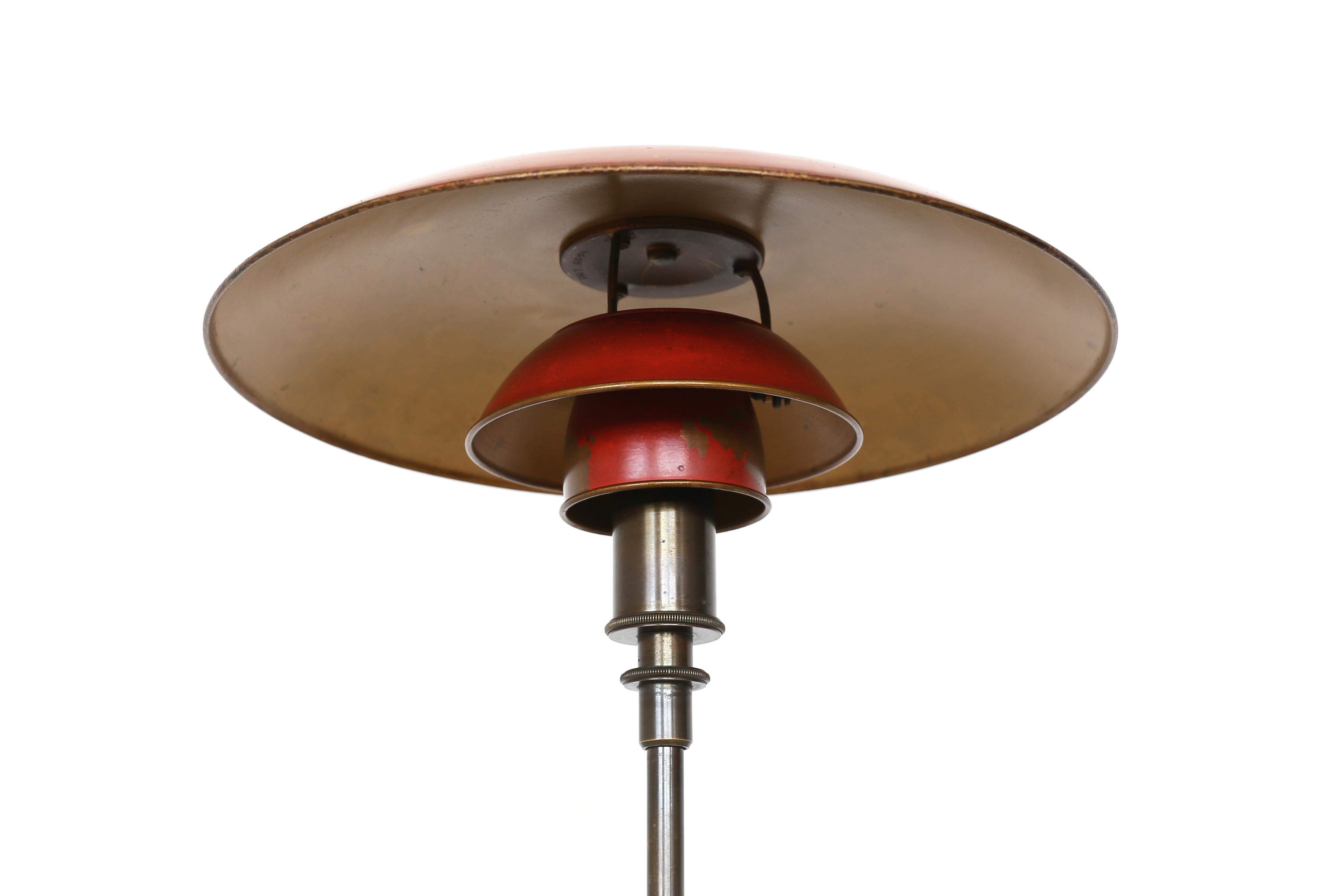 Früher Poul Henningsen Pat. Appl.  PH 3/2 Tischlampe, 1927 (Messing) im Angebot