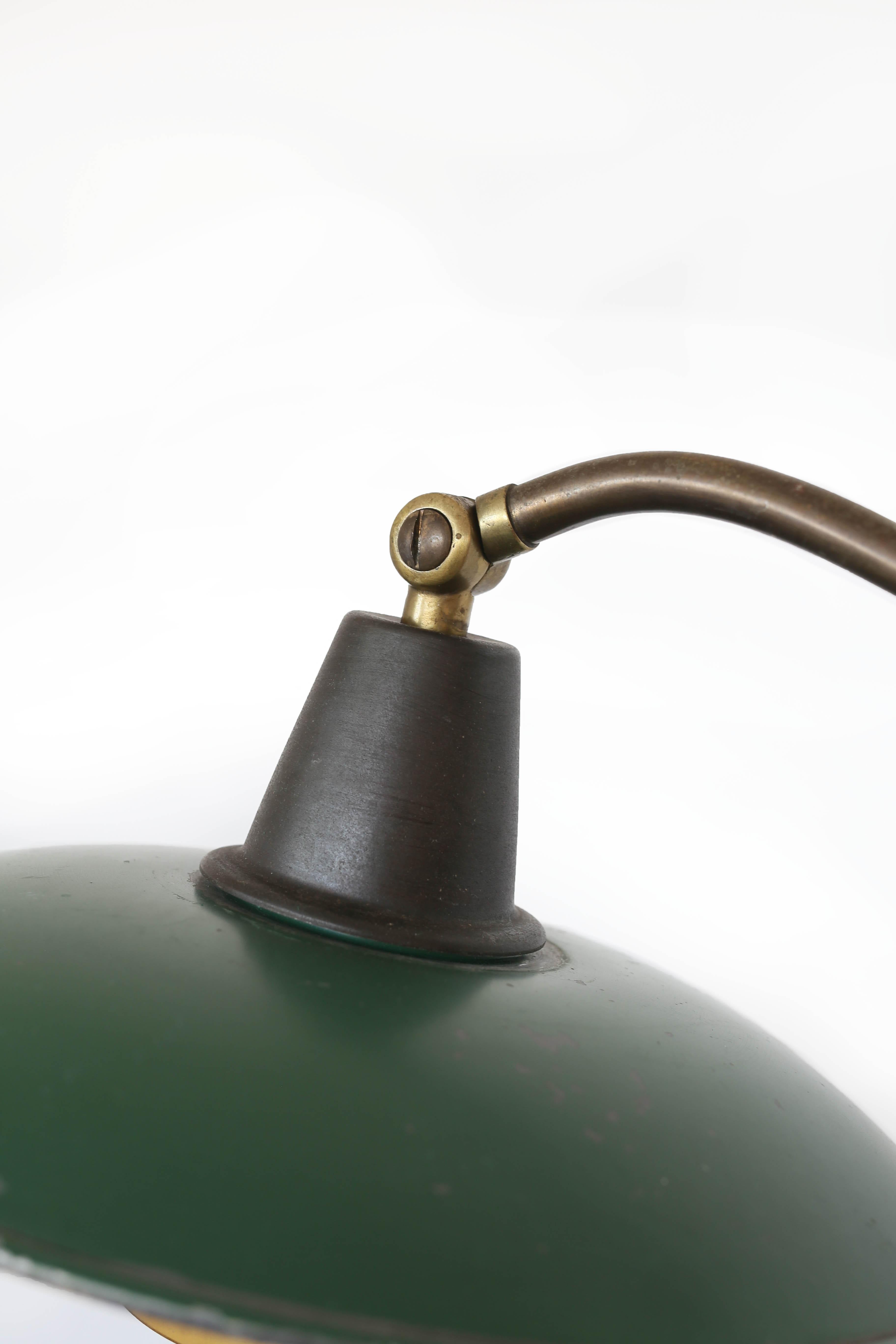 Frühe Poul Henningsen, Stehleuchte „Wasserpump“, 1940er-Jahre im Angebot 1