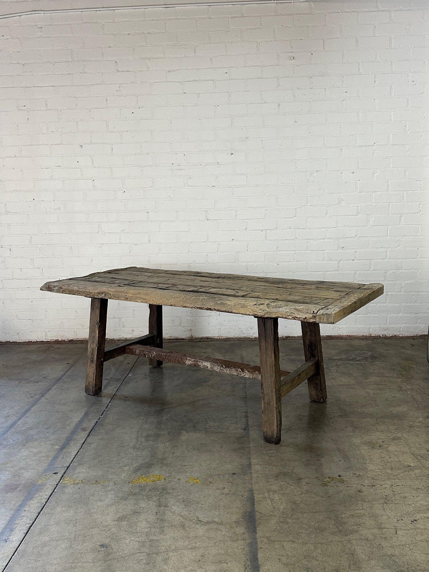 Rustic Early Primitive dining table For Sale