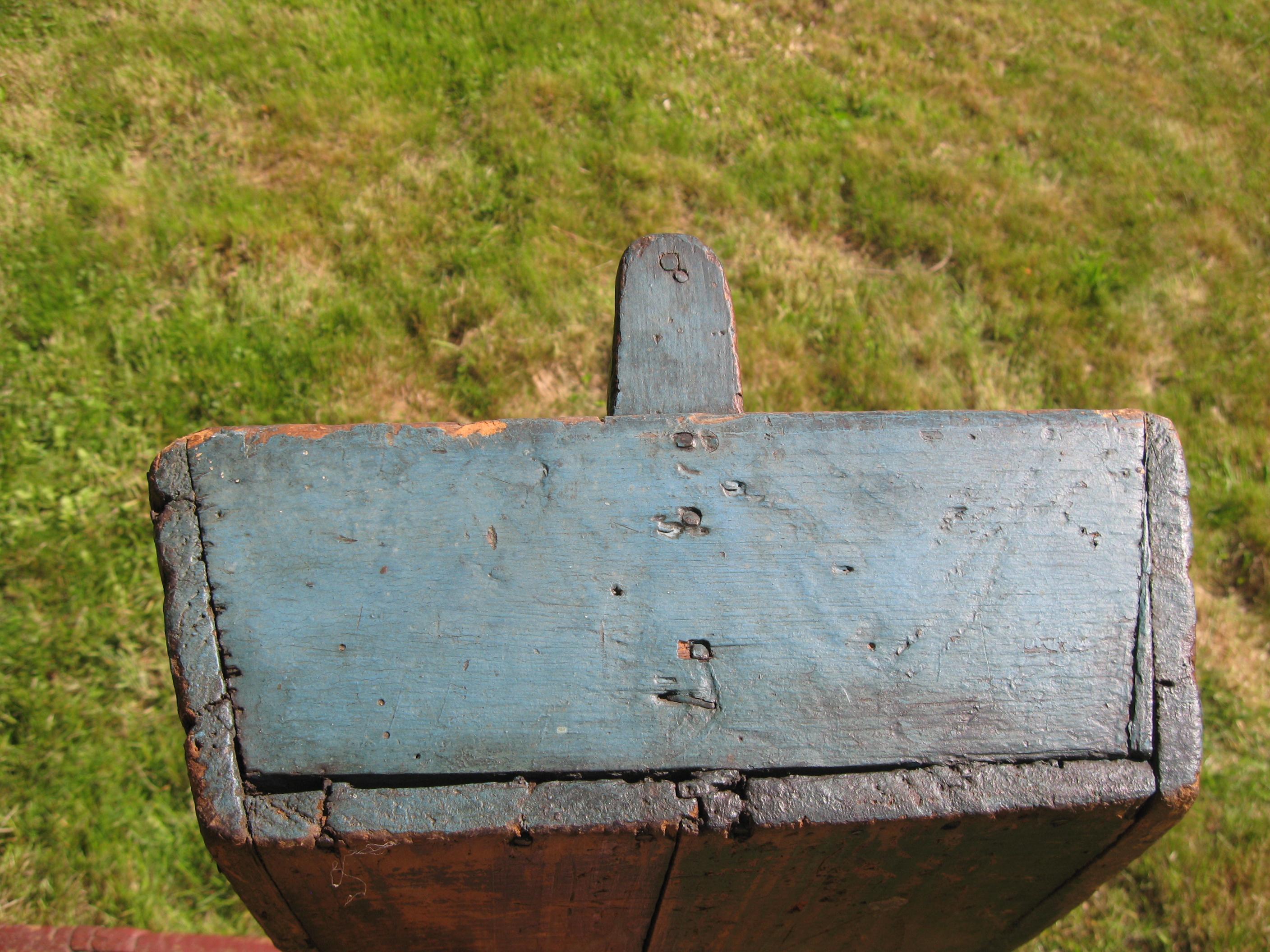 Wood Early Primitive Robin Egg Blue Painted Tool Knife Box, 1860s For Sale