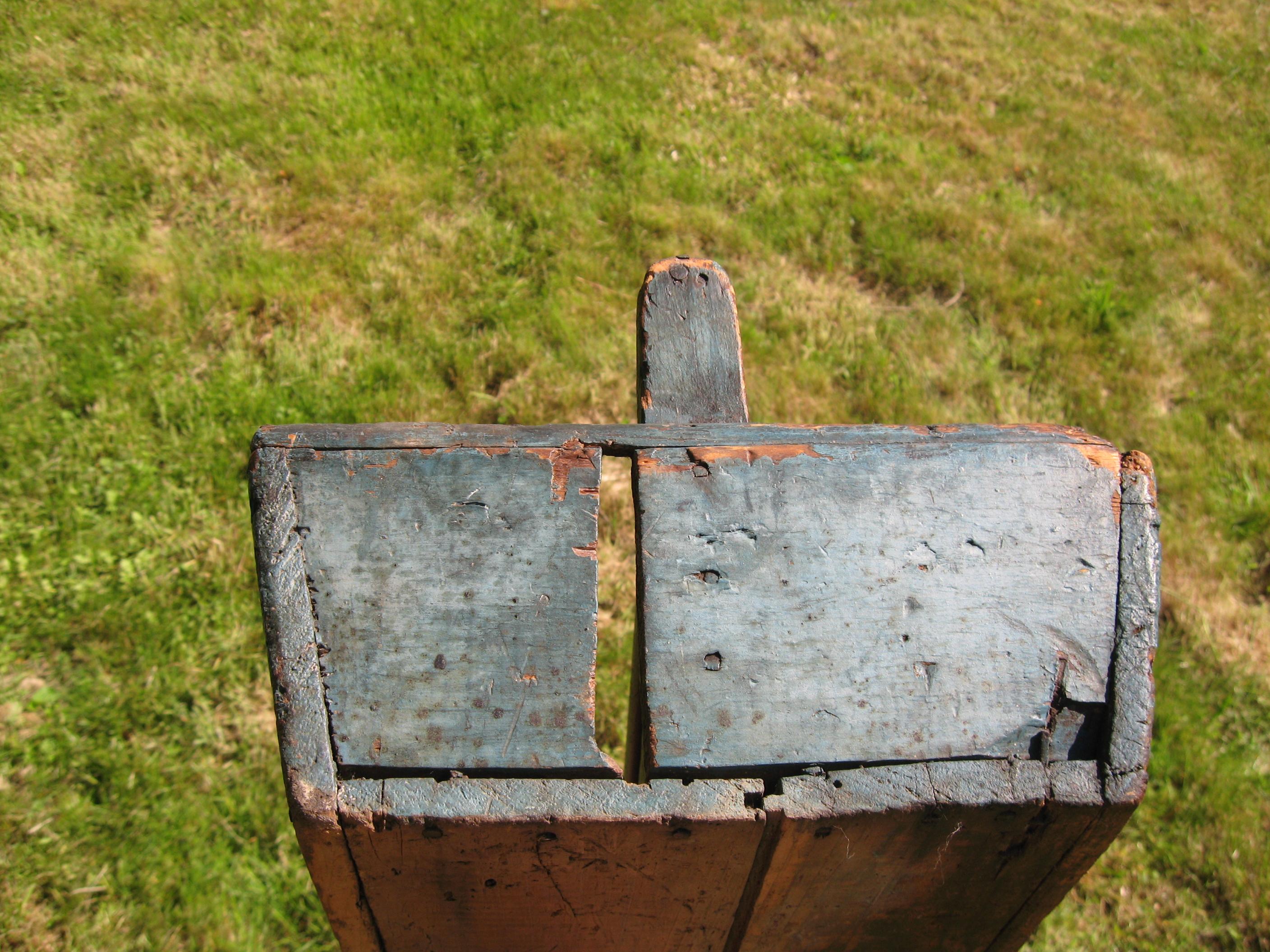 Early Primitive Robin Egg Blue Painted Tool Knife Box, 1860s For Sale 1