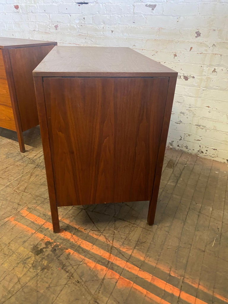 Early Production 3 Drawer Chests Designed by Florence Knoll / Knoll In Good Condition For Sale In Buffalo, NY