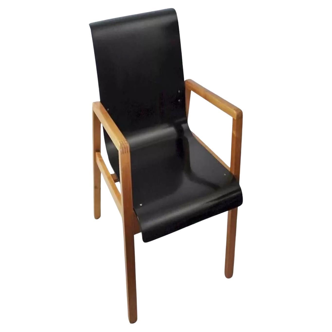 Early Production Alvar Aalto Hallway Chair, Model 403 by Finmar For Sale
