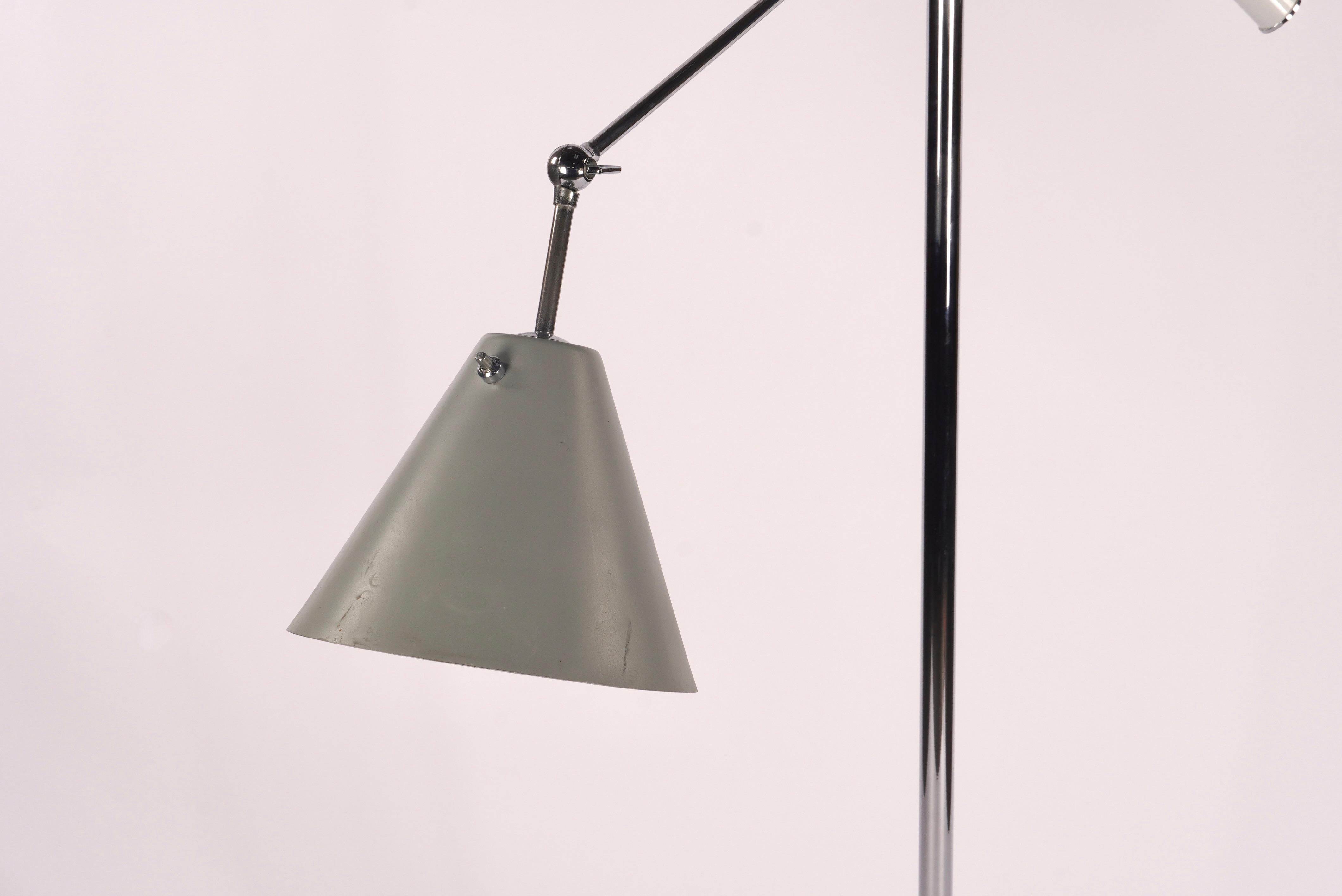 Hand-Crafted Early 1950s Production Arredoluce Triennale Floor Lamp by Angelo Lelli Italy