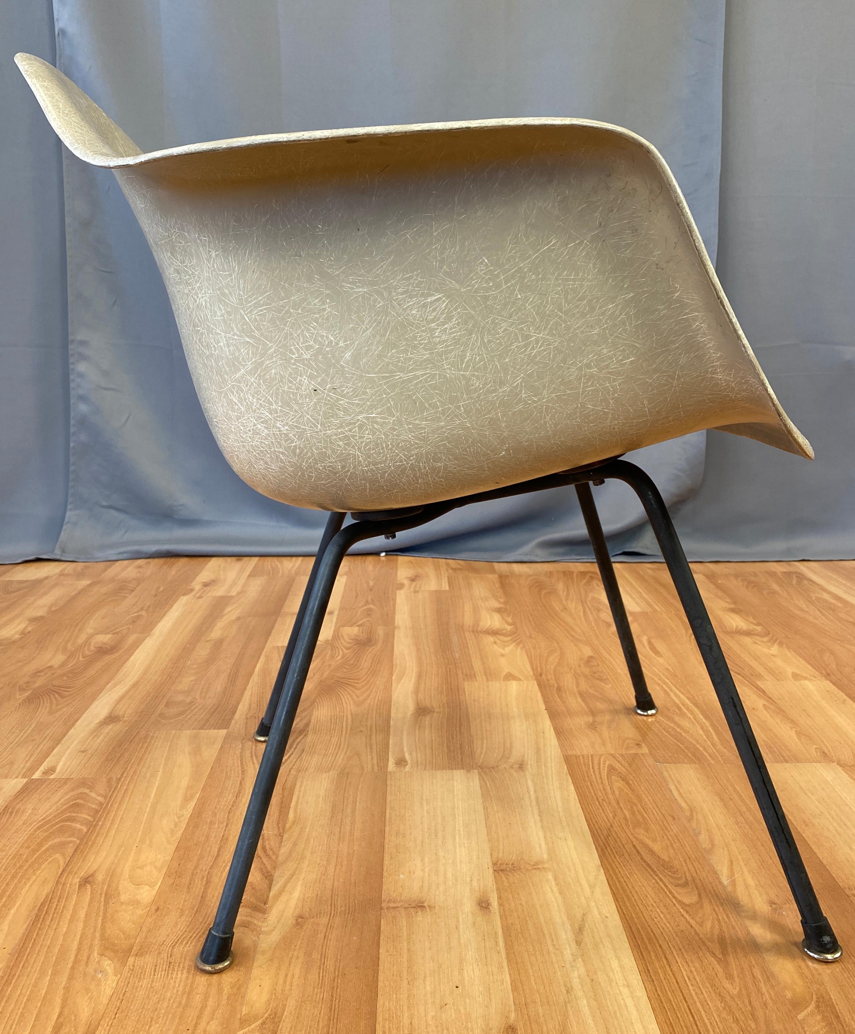 Early Production Charles Eames Fiberglass Shell Armchair for Herman Miller 1