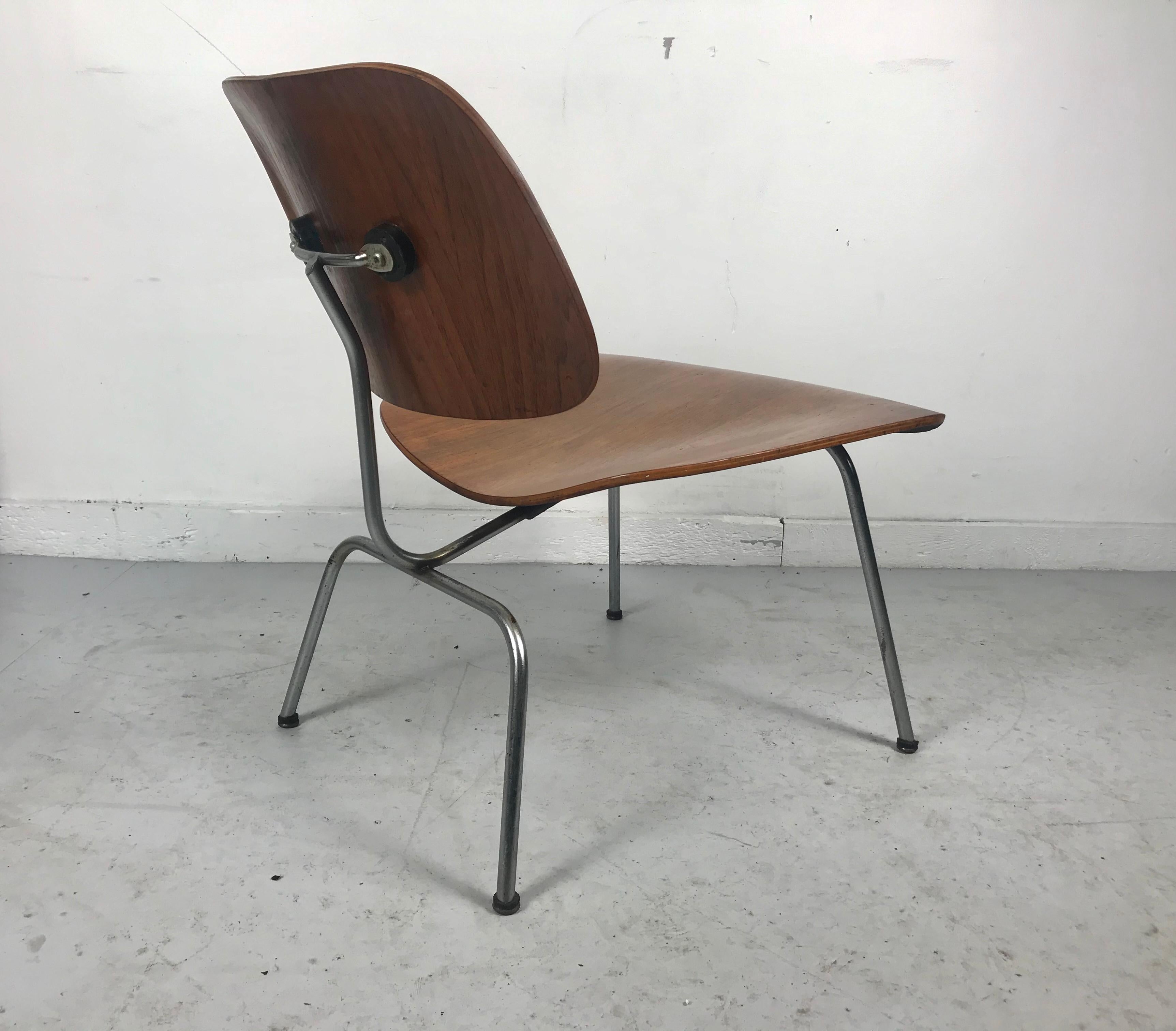 American Early Production Charles Eames LCM 'Lounge Chair Metal', Original Label