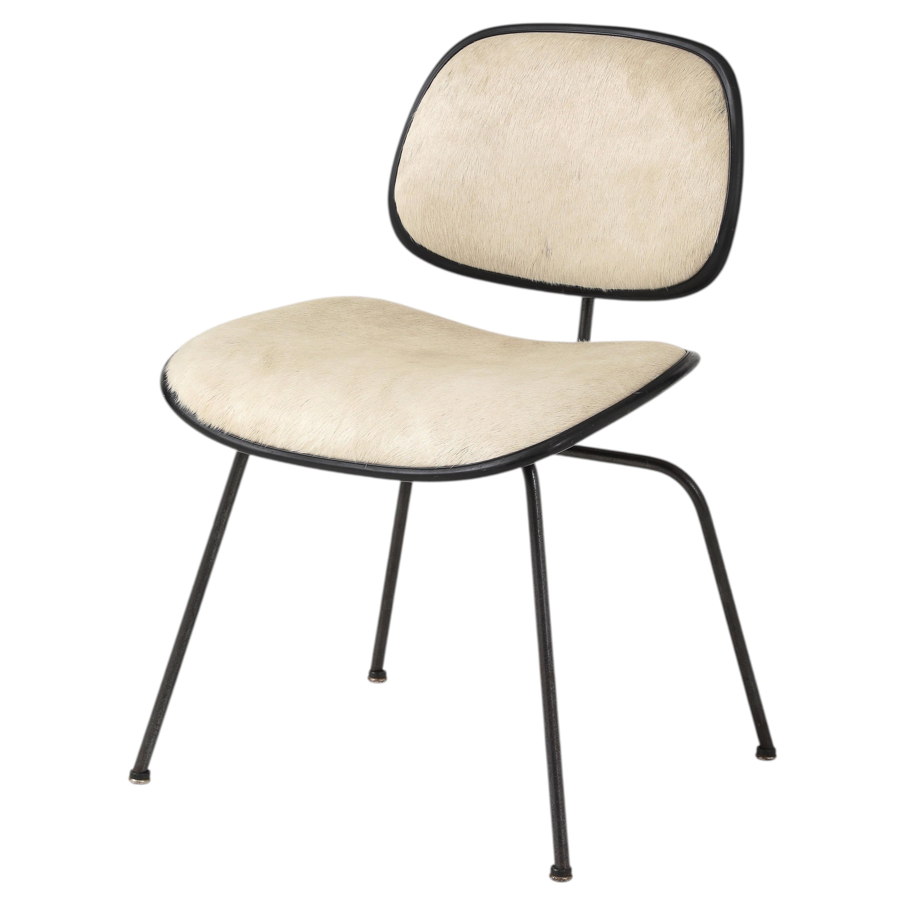 Early Production DCM Eames Chair for Howard Miller For Sale