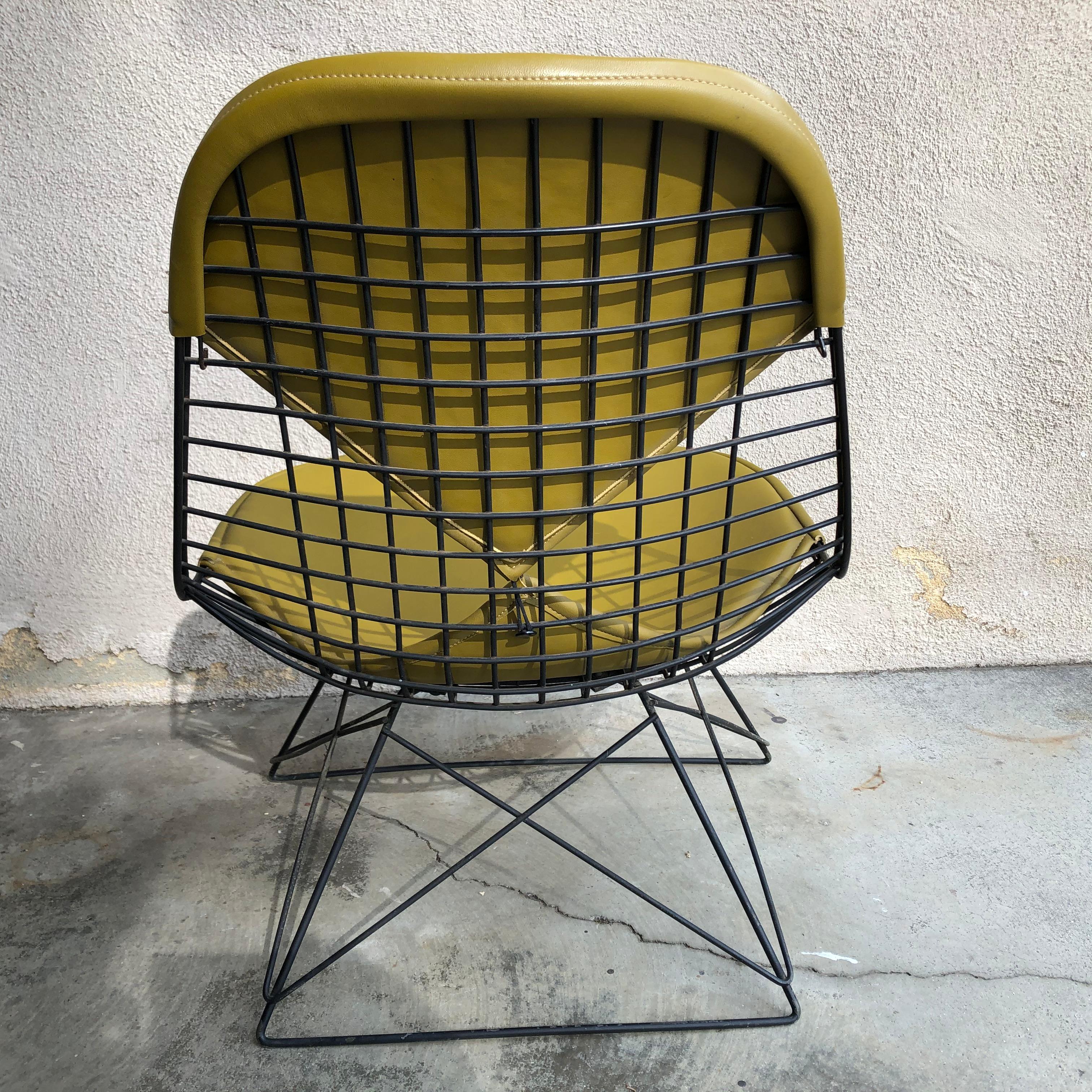 Early Production Eames LKR Wire Chair 4