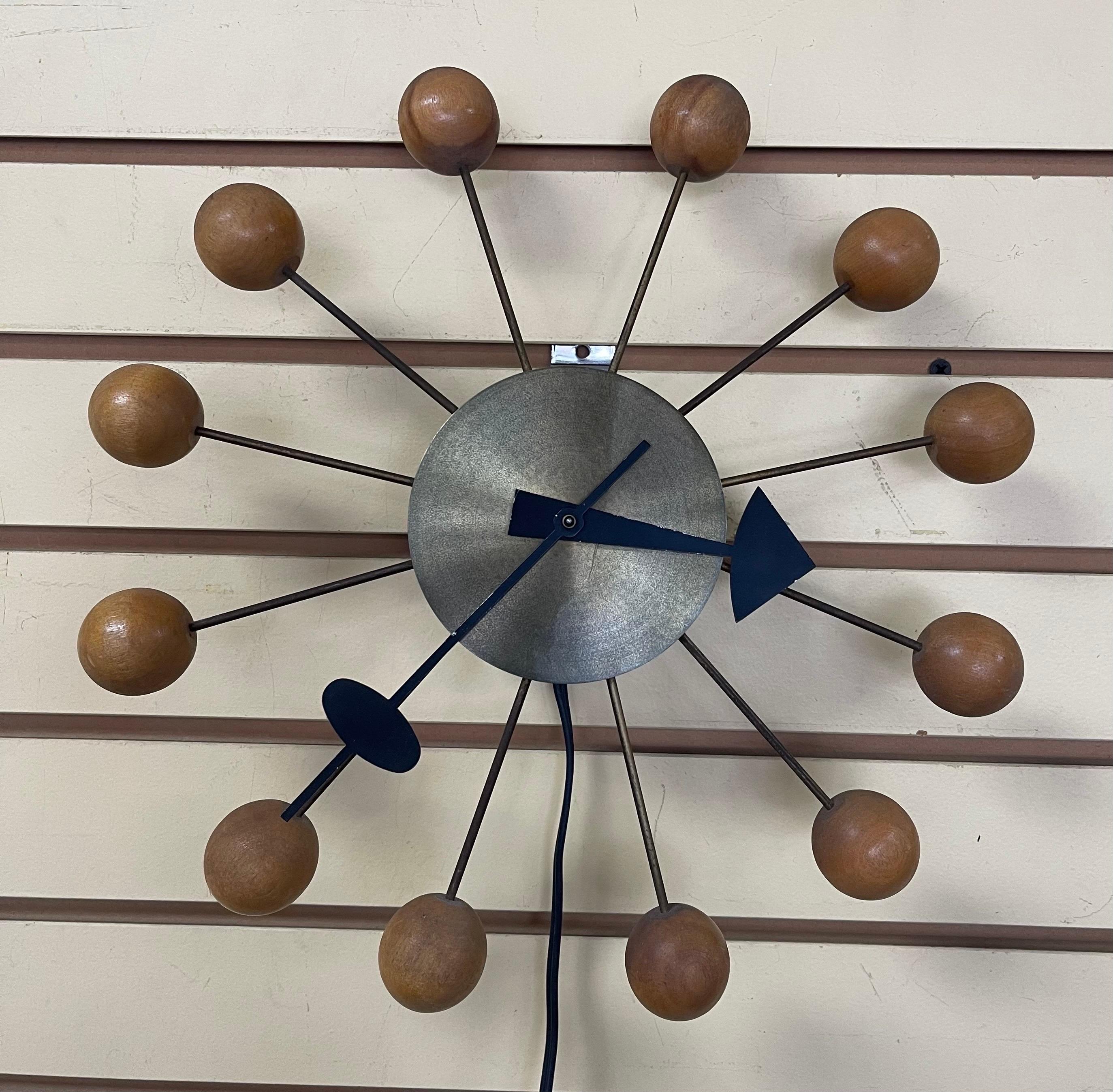 Early Production Iconic Ball Clock Designed by George Nelson for Howard Miller 4