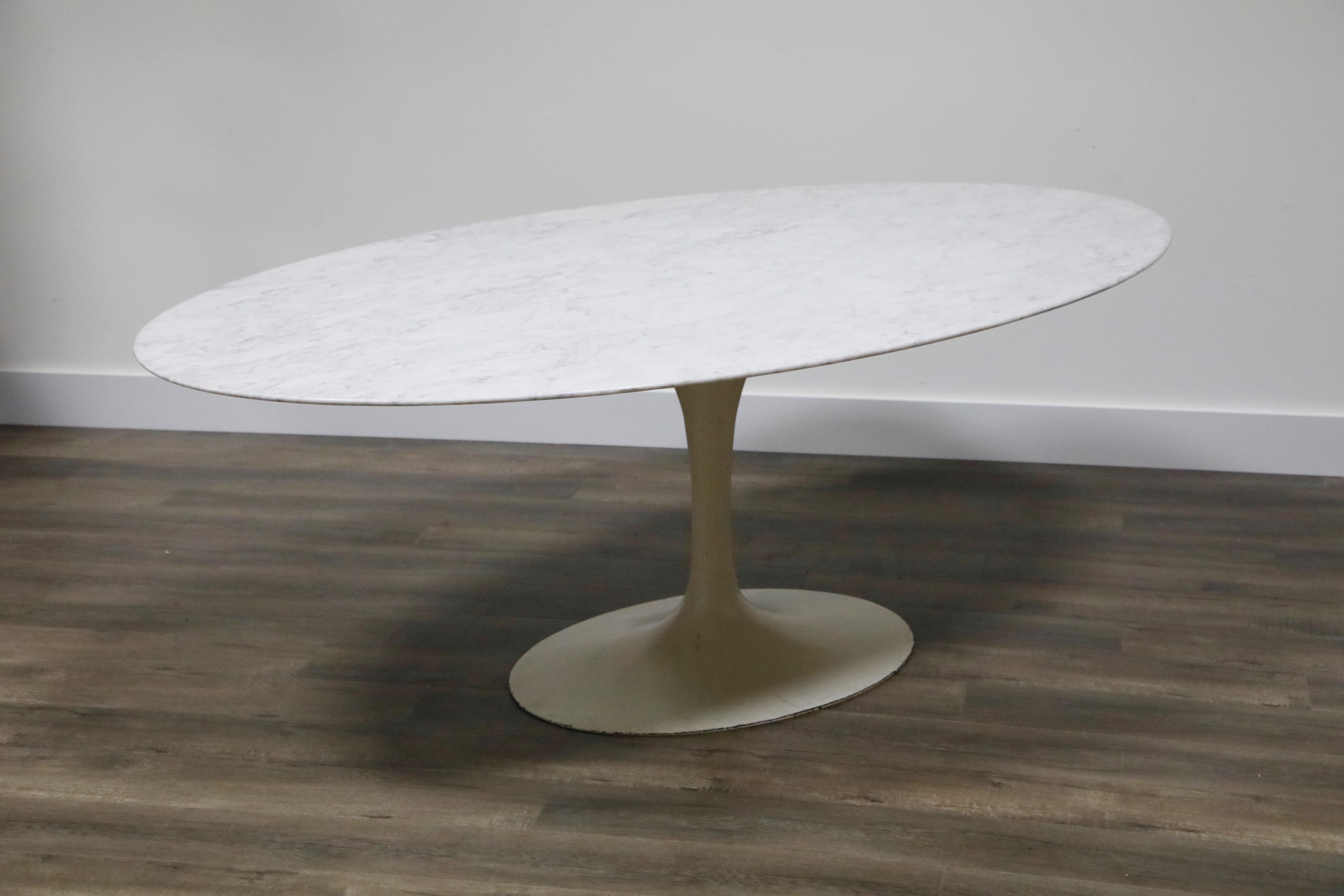 stilnovo oval marble tulip dining table
