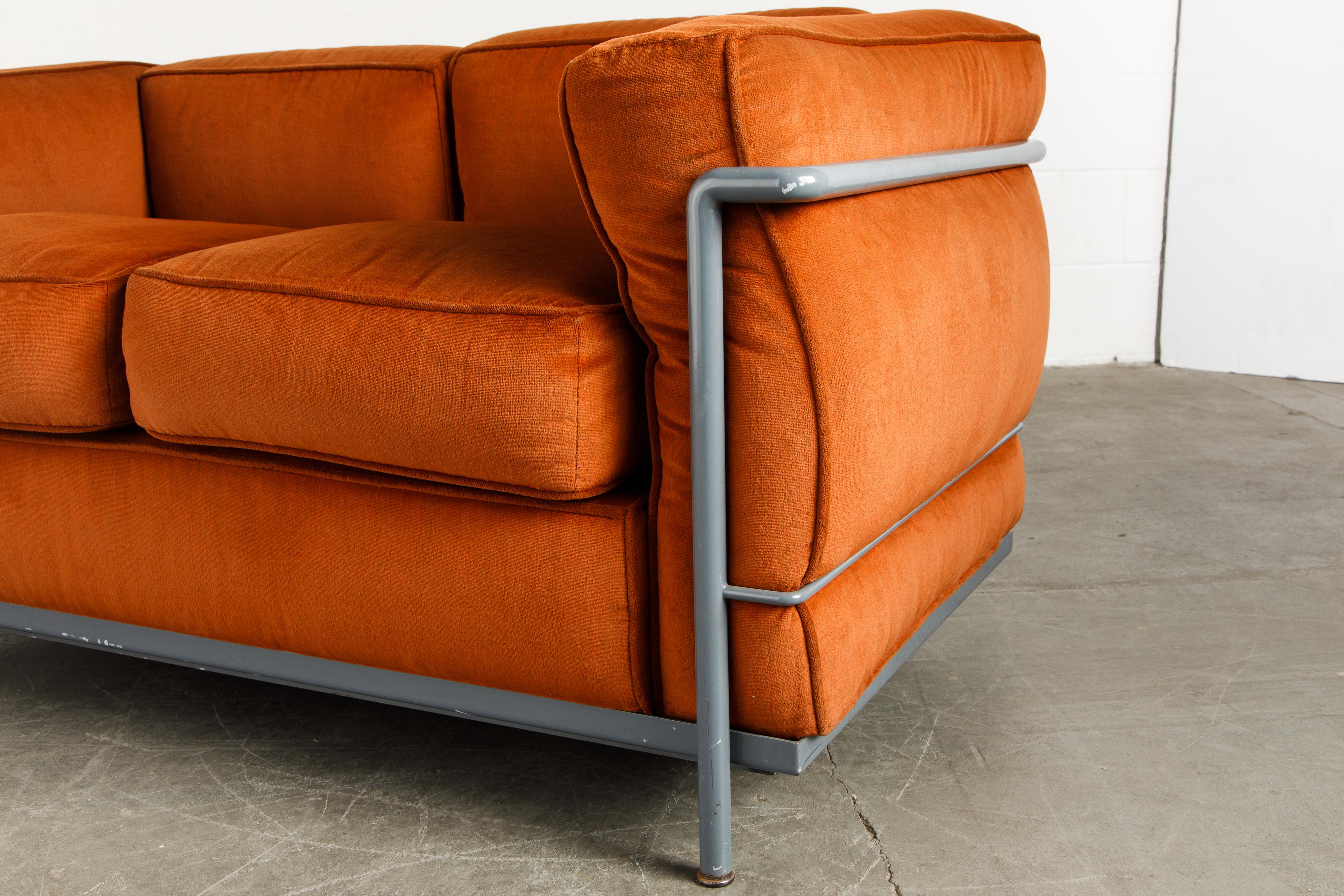 Early Production LC2 Loveseat Sofa by Le Corbusier for Cassina, c. 1965, Signed 6