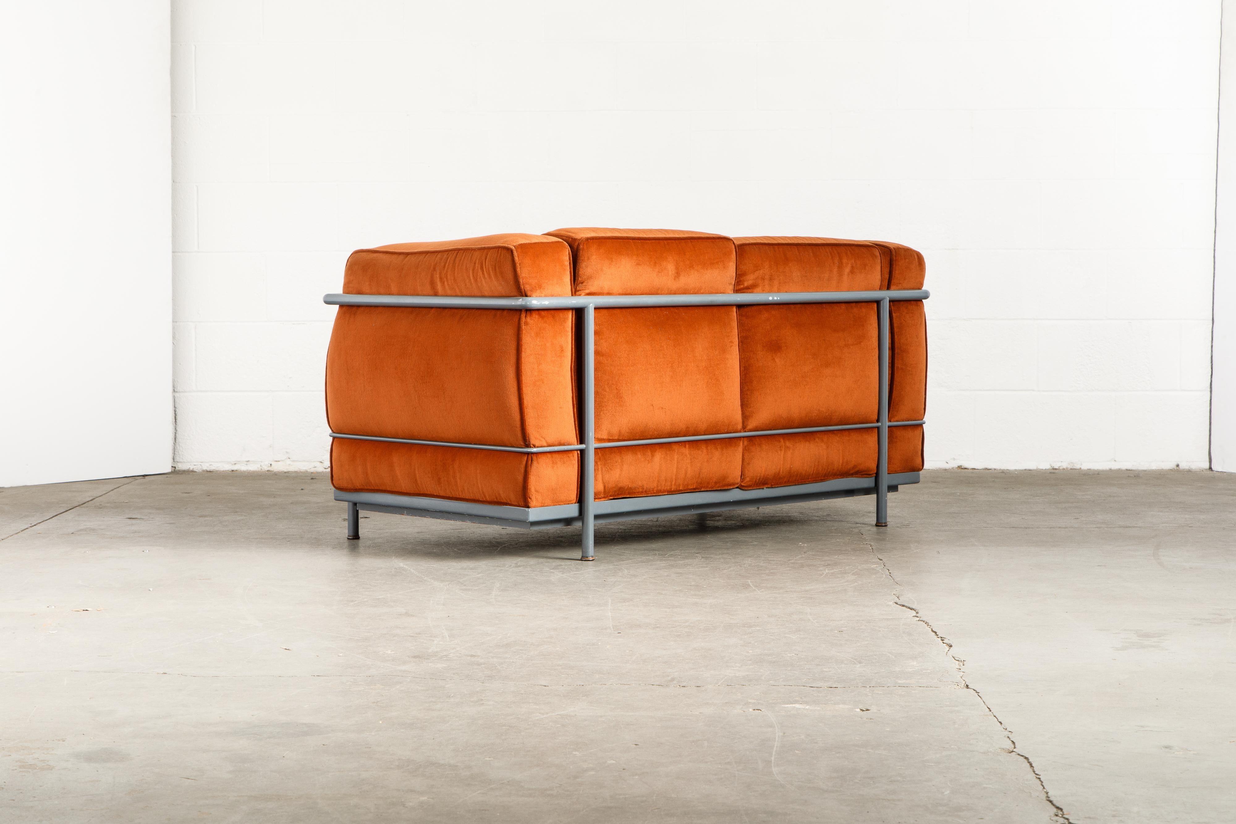 Early Production LC2 Loveseat Sofa by Le Corbusier for Cassina, c. 1965, Signed In Good Condition In Los Angeles, CA