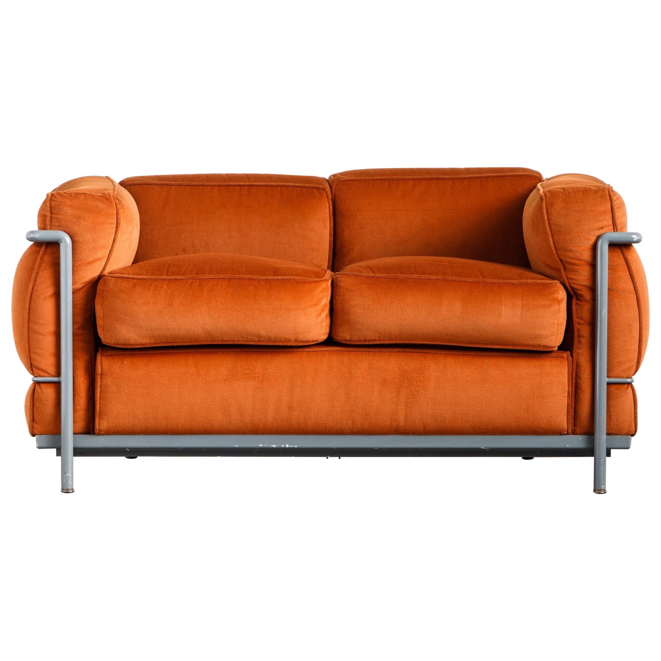 Early Production LC2 Loveseat Sofa by Le Corbusier for Cassina, c. 1965,  Signed at 1stDibs