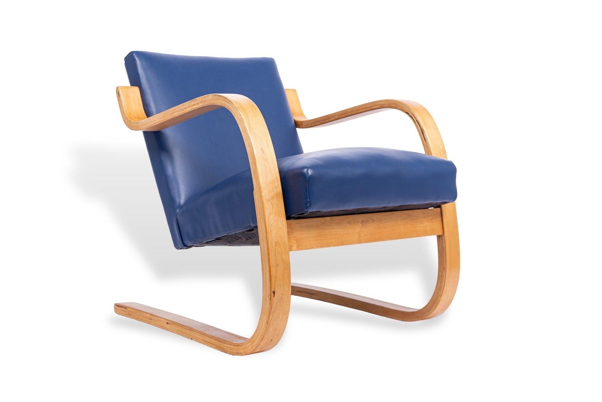 La chaise longue modèle 402 ou chaise 