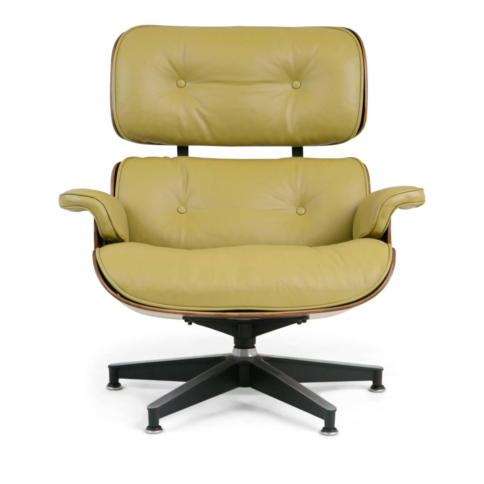 Early Production Model 670/671 Lounge Chair & Ottoman by Charles & Ray Eames (Moderne der Mitte des Jahrhunderts)