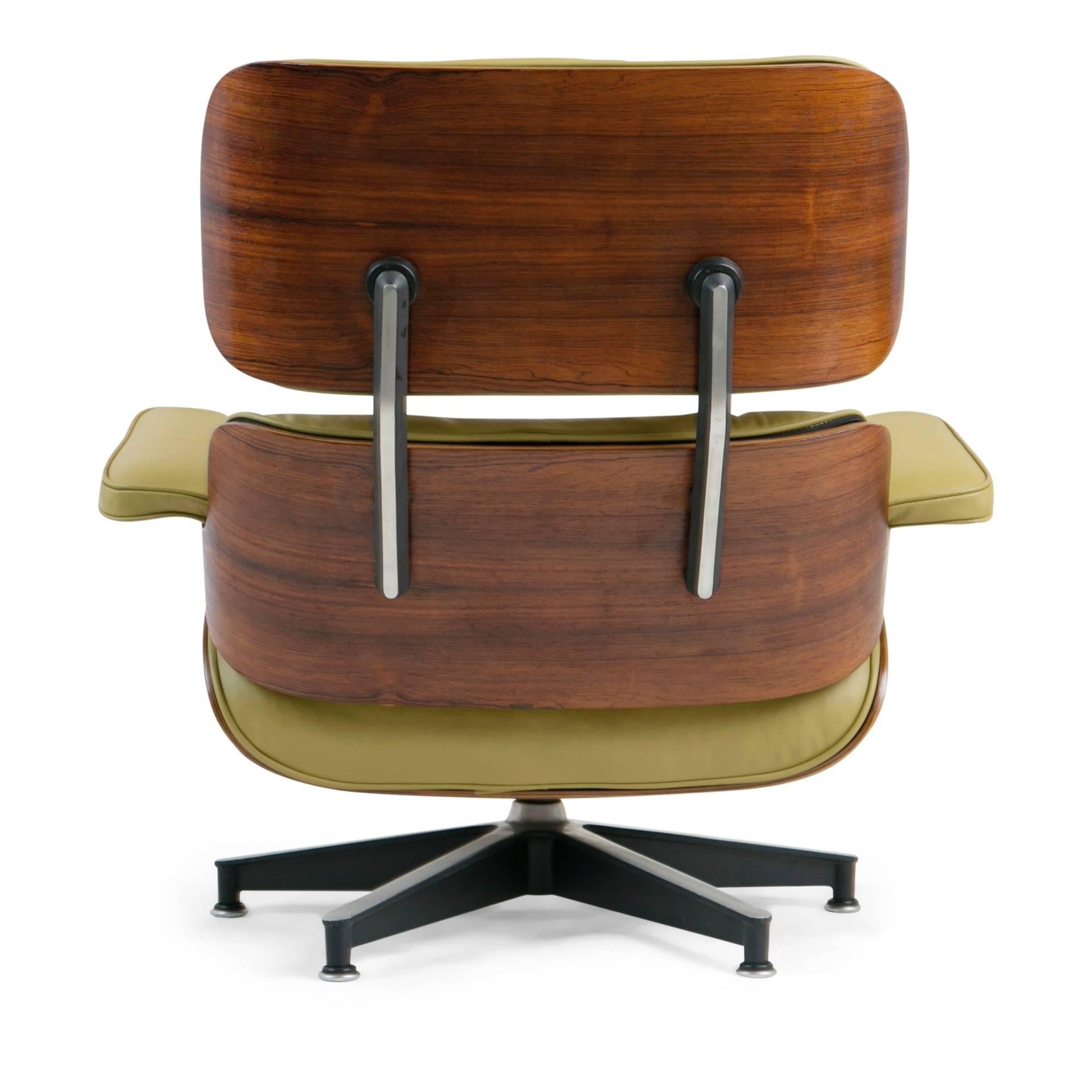 Early Production Model 670/671 Lounge Chair & Ottoman by Charles & Ray Eames In Excellent Condition In Los Angeles, CA